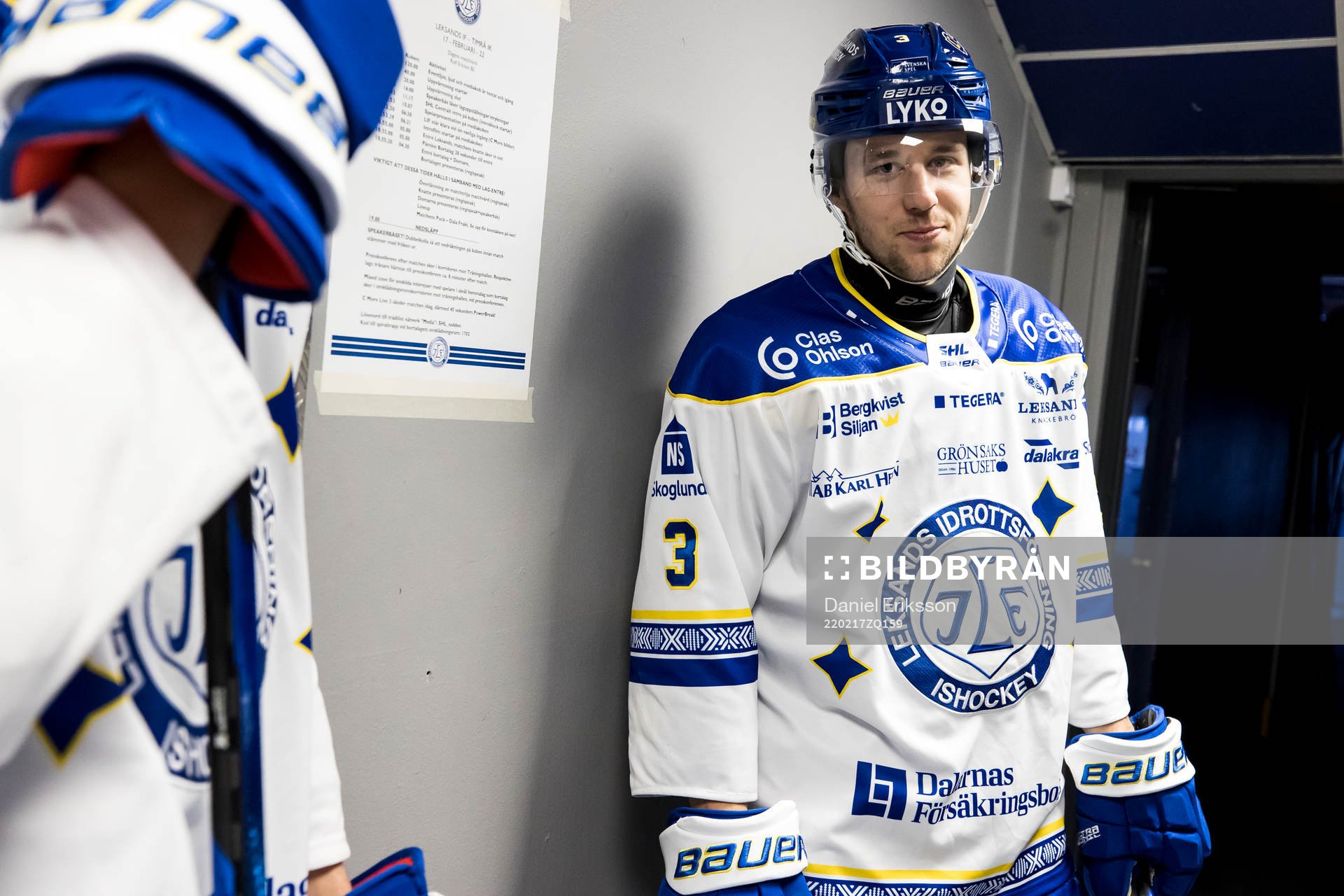Leksands August Berg innan ishockeymatchen i SHL mellan