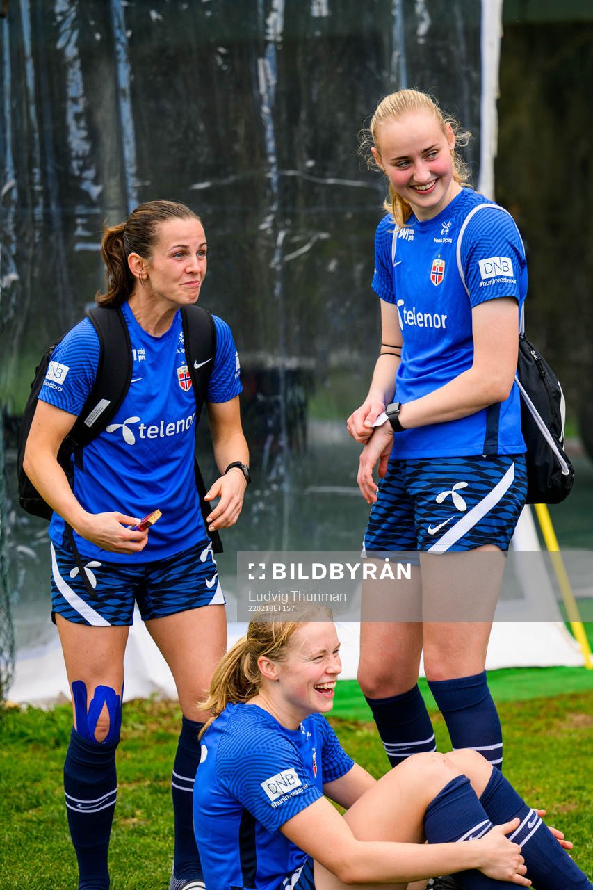 Tuva Hansen and Emilie Bragstad