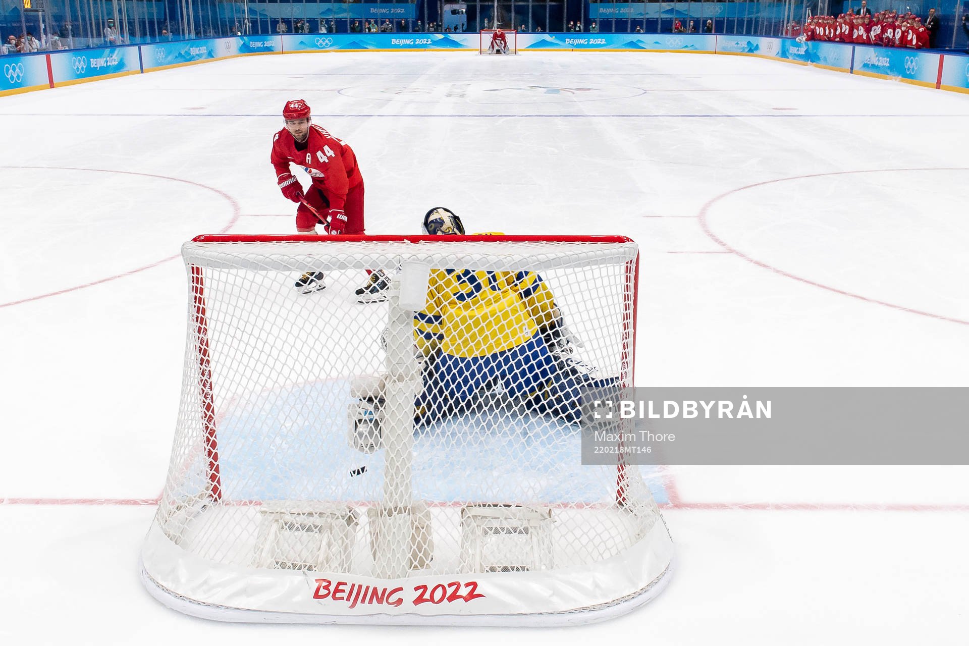 Yegor Yakovlev of Russia against goaltender Lars Johansson