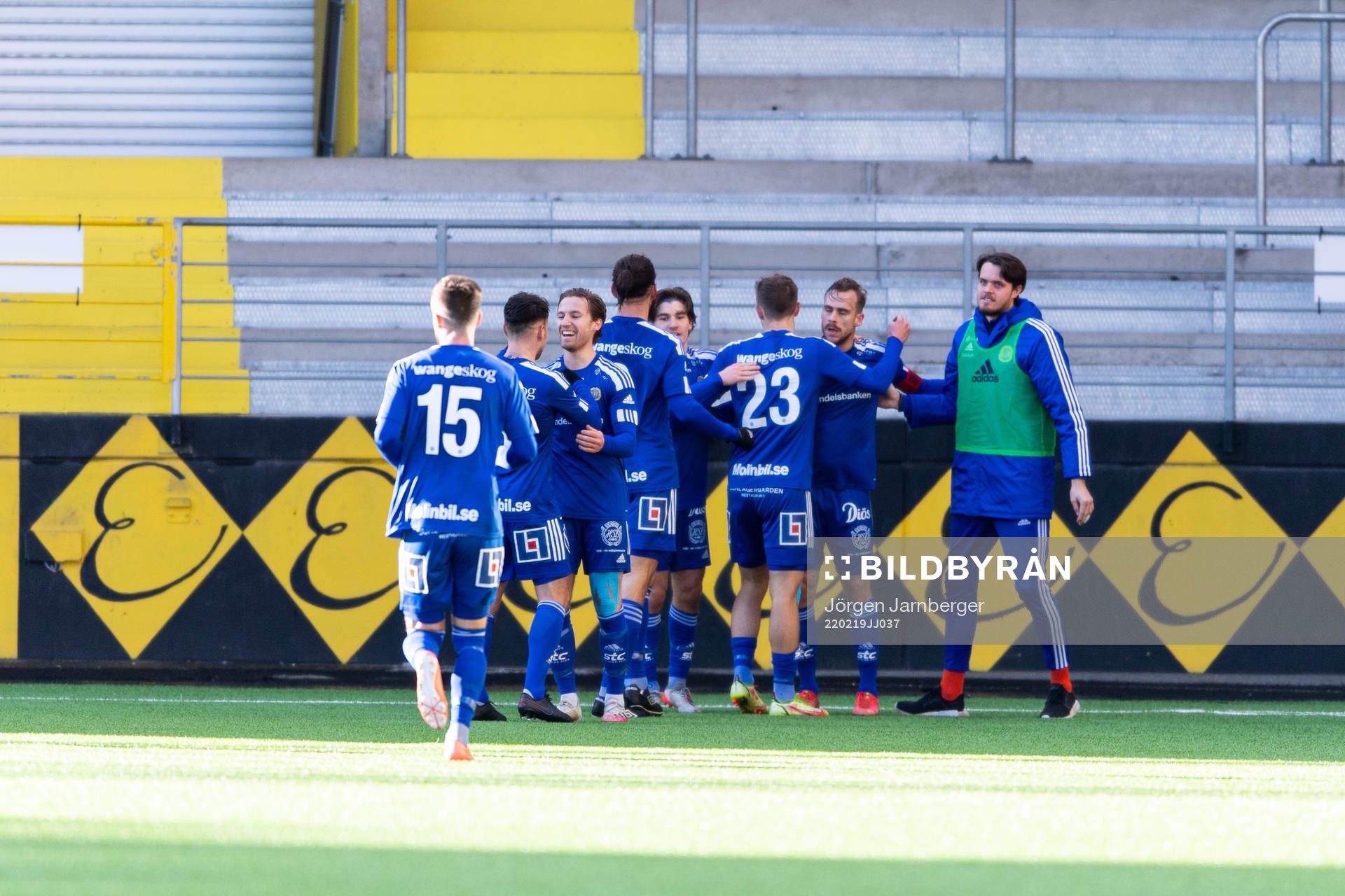 Sundsvalls spelare jublar