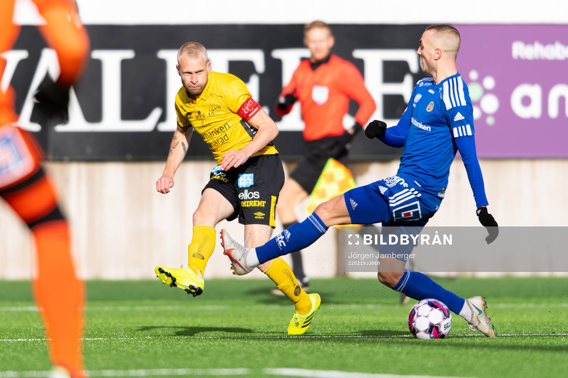 Elfsborgs Johan Larsson och Sundsvalls Dennis Olsson