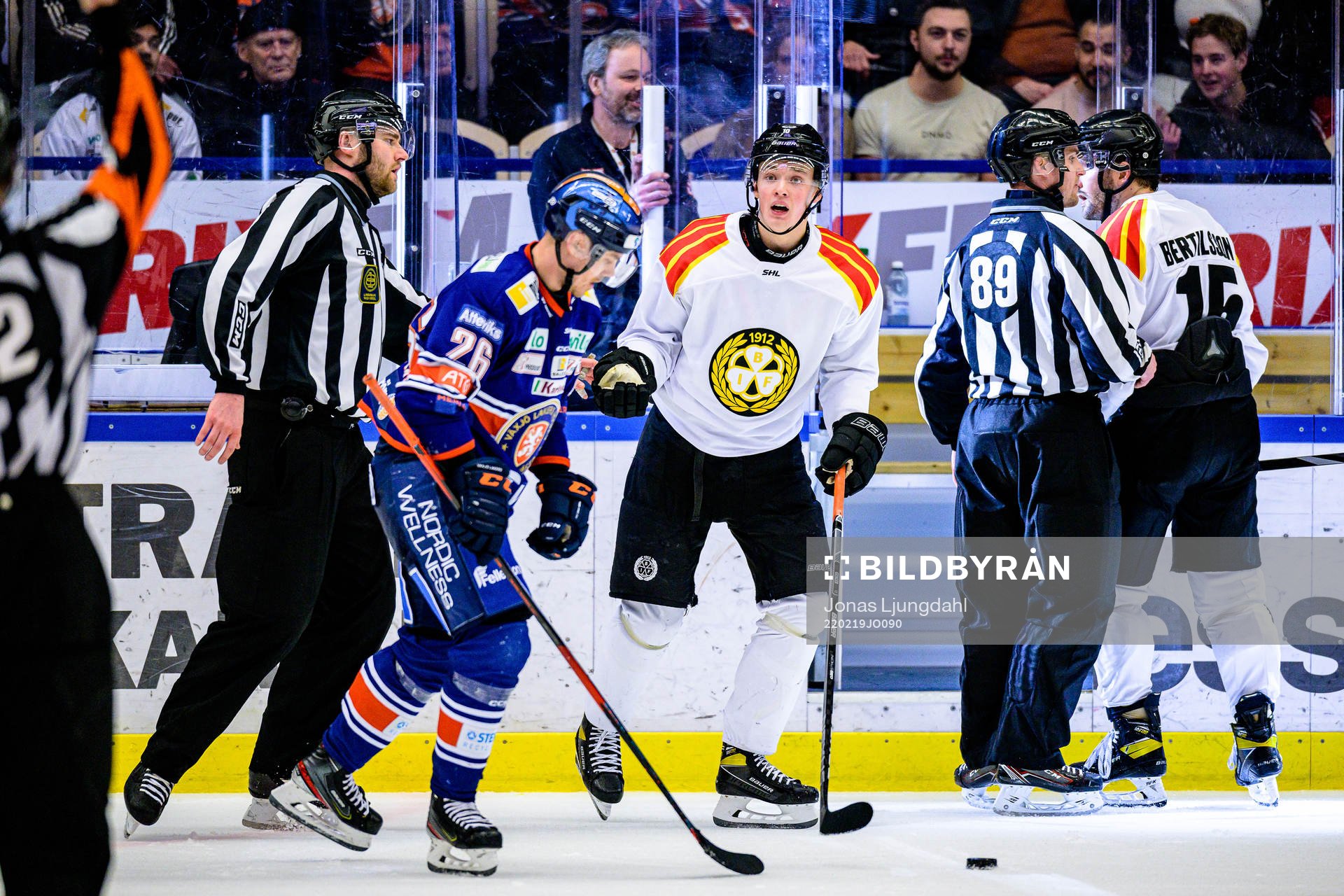 Brynäs Simon Bertilsson och Noel Gunler blir utvisade