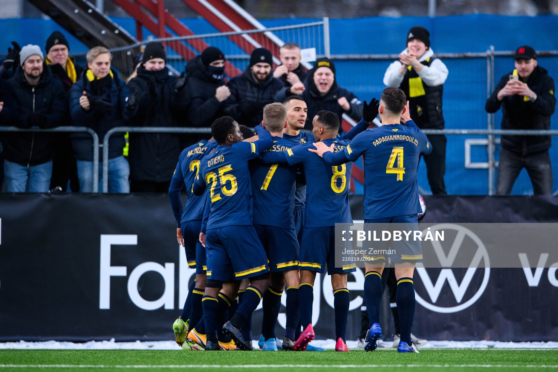 AIK:s Nabil Bahoui jublar efter 2-0 under fotbollsmatchen i Svenska Cupen mellan AIK och Örgryte den 19 februari 2022 i Stockholm. 