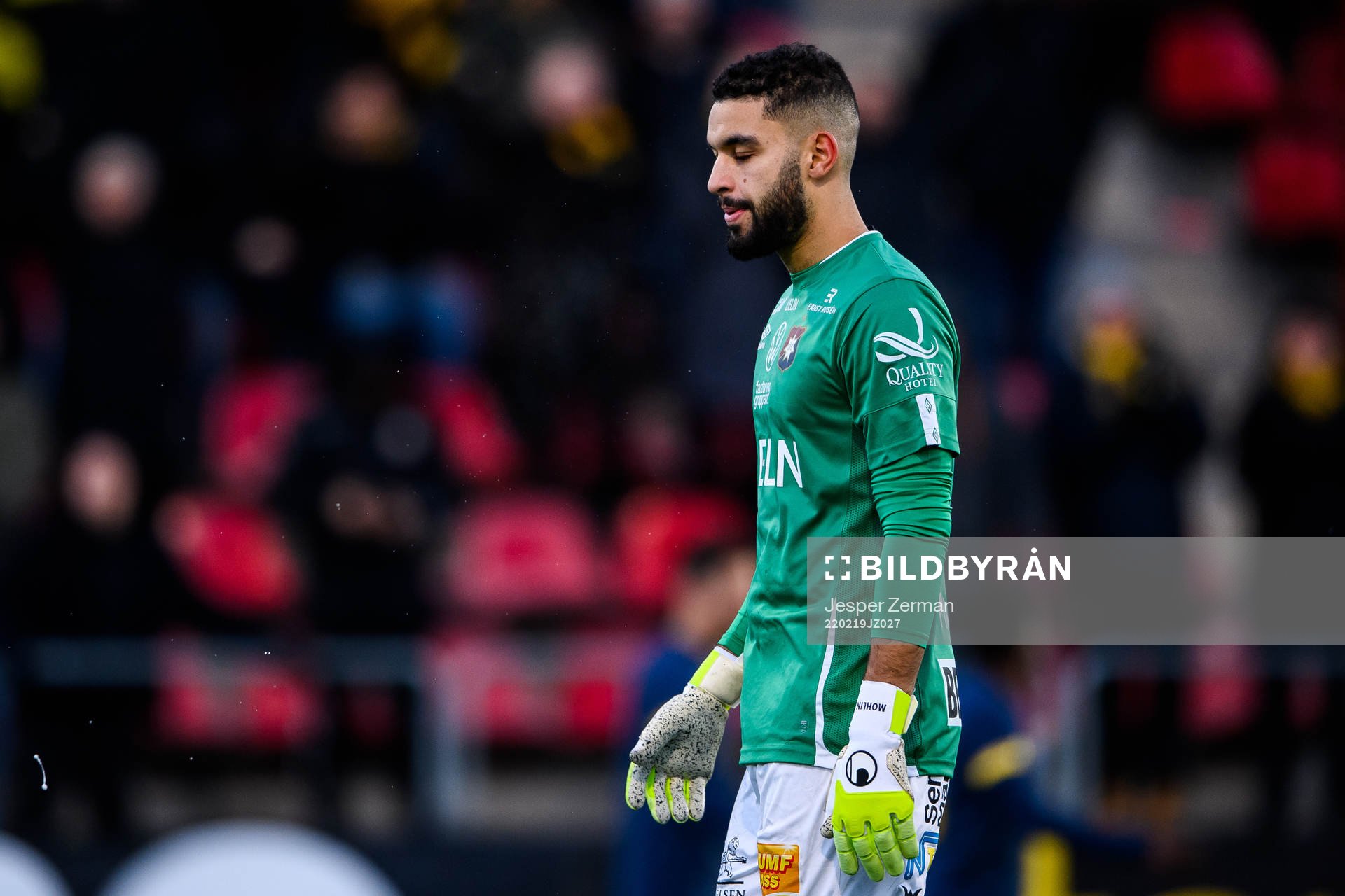 Örgrytes målvakt Sixten Mohlin deppar