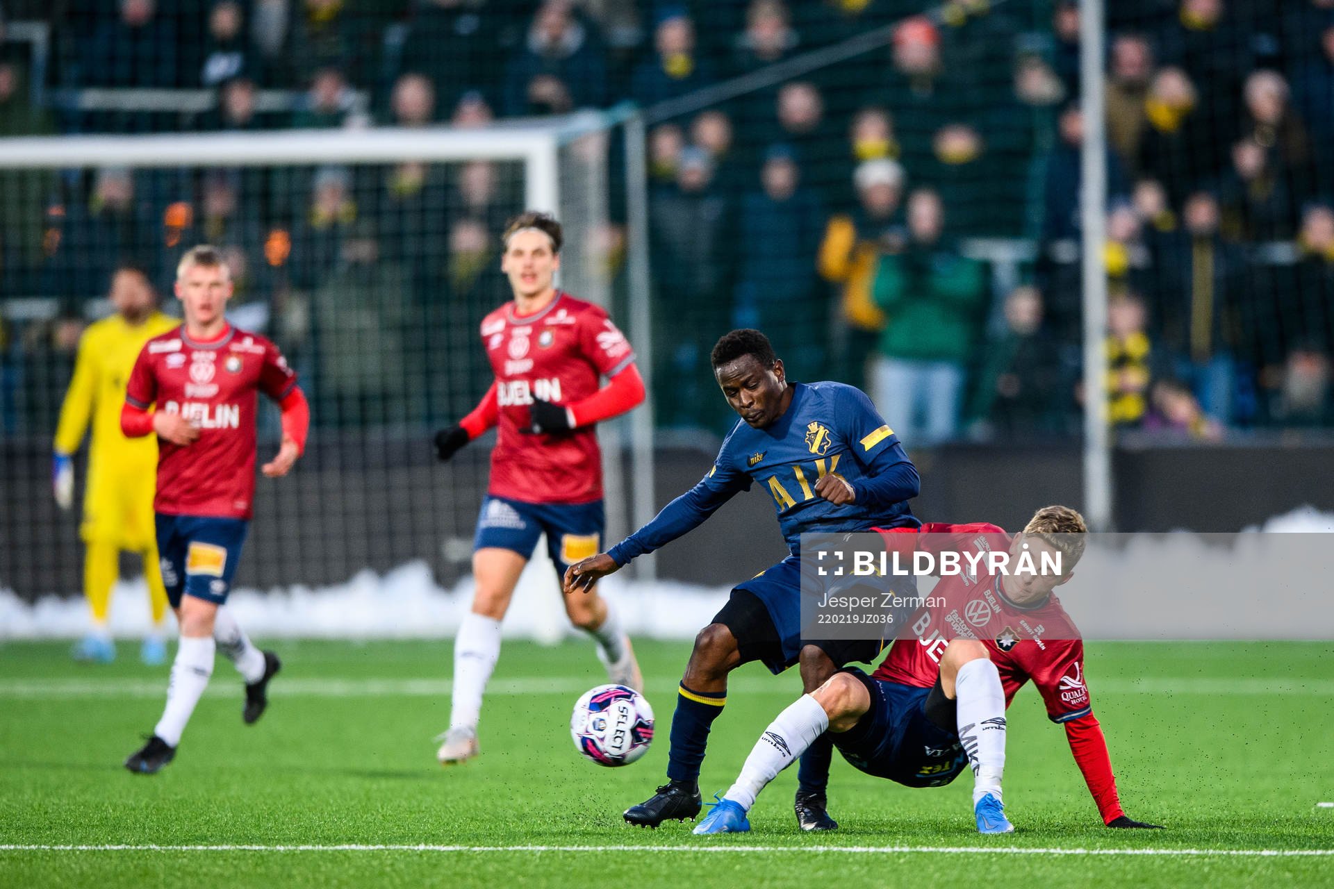 s Erick Otieno och Örgrytes Anton Andreasson