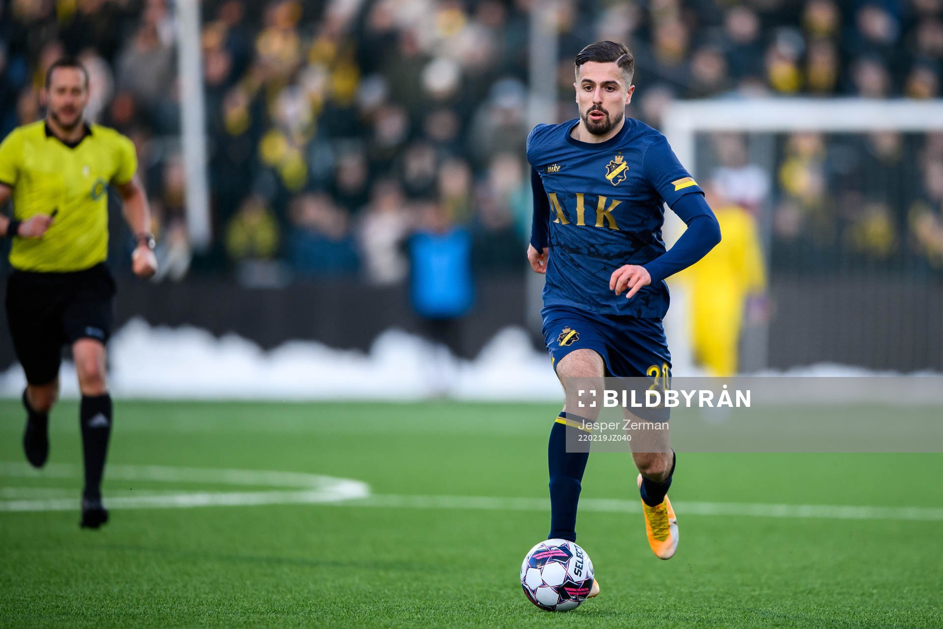 s Zack Elbouzedi