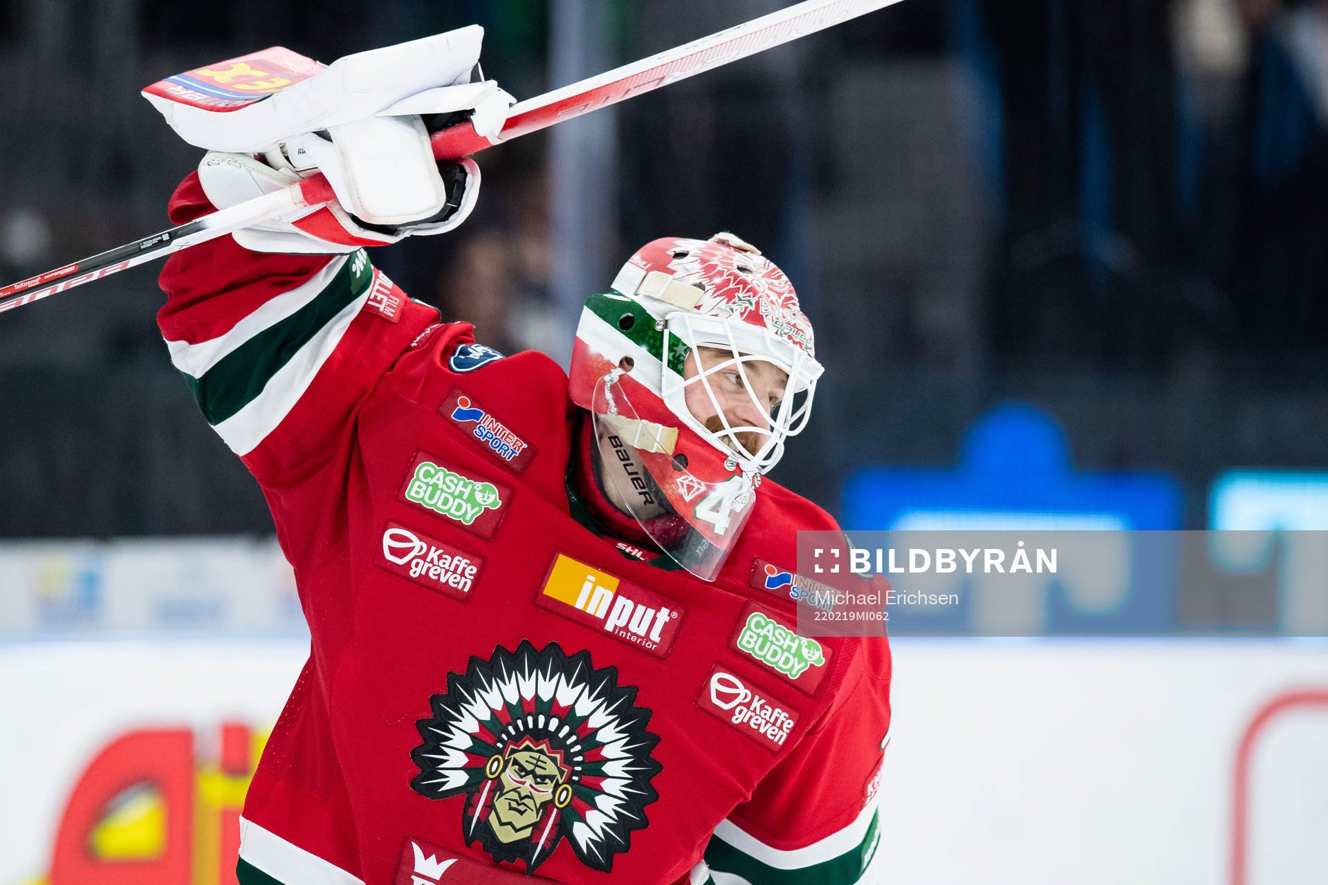 Frölundas målvakt Niklas Rubin jublar