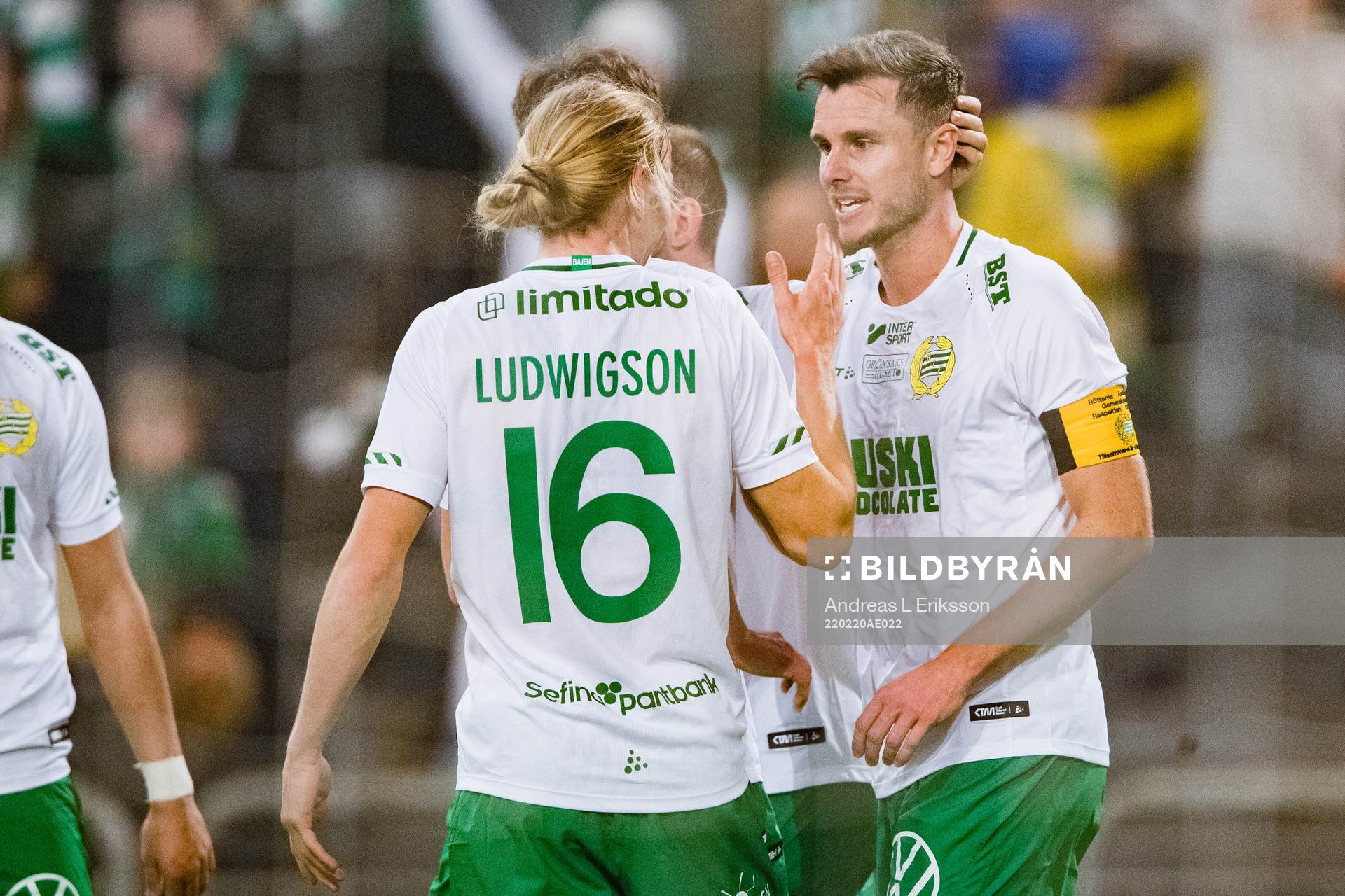 Hammarbys Richard Magyar jublar