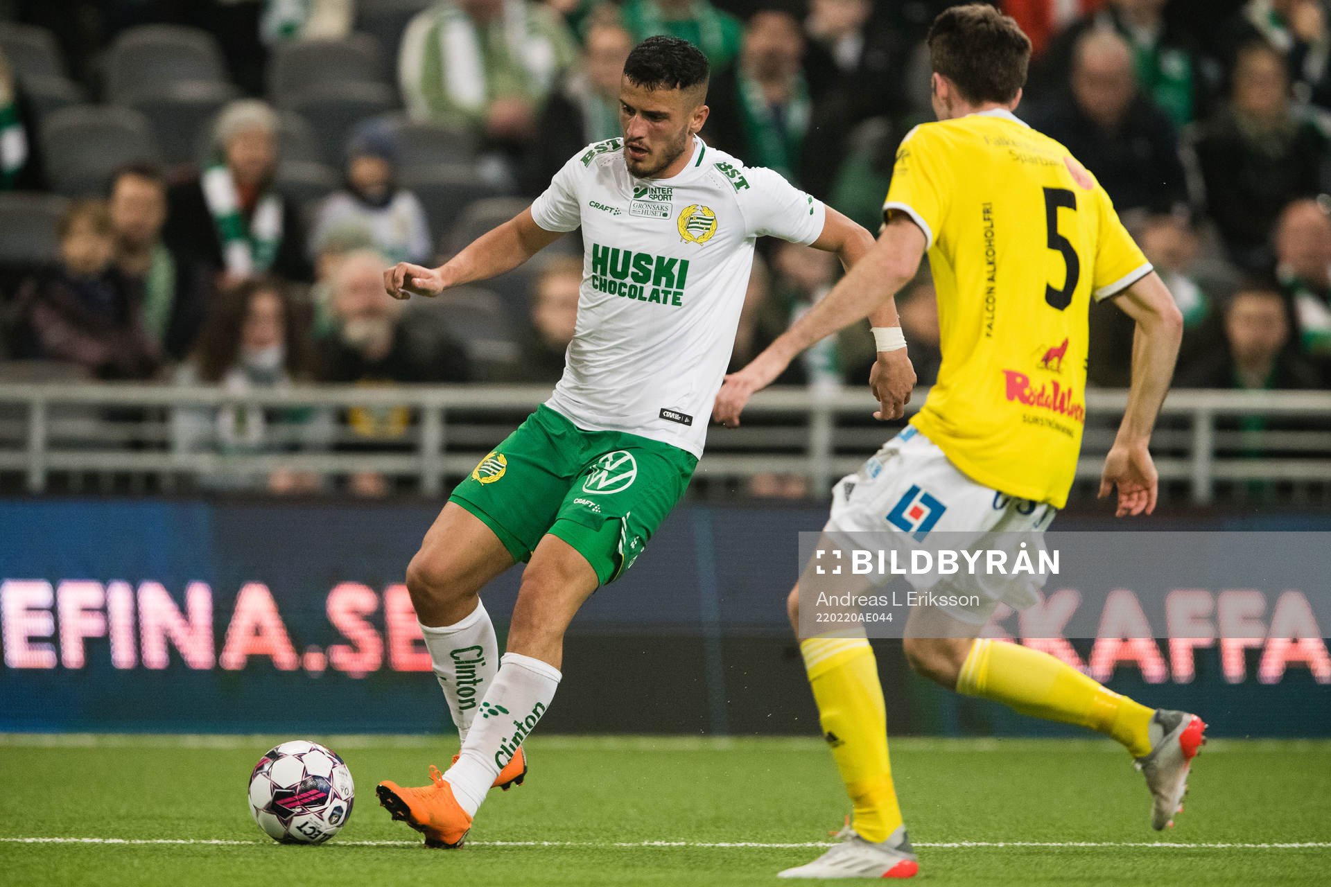 Hammarbys Astrit Selmani och Falkenbergs Adam Eriksson