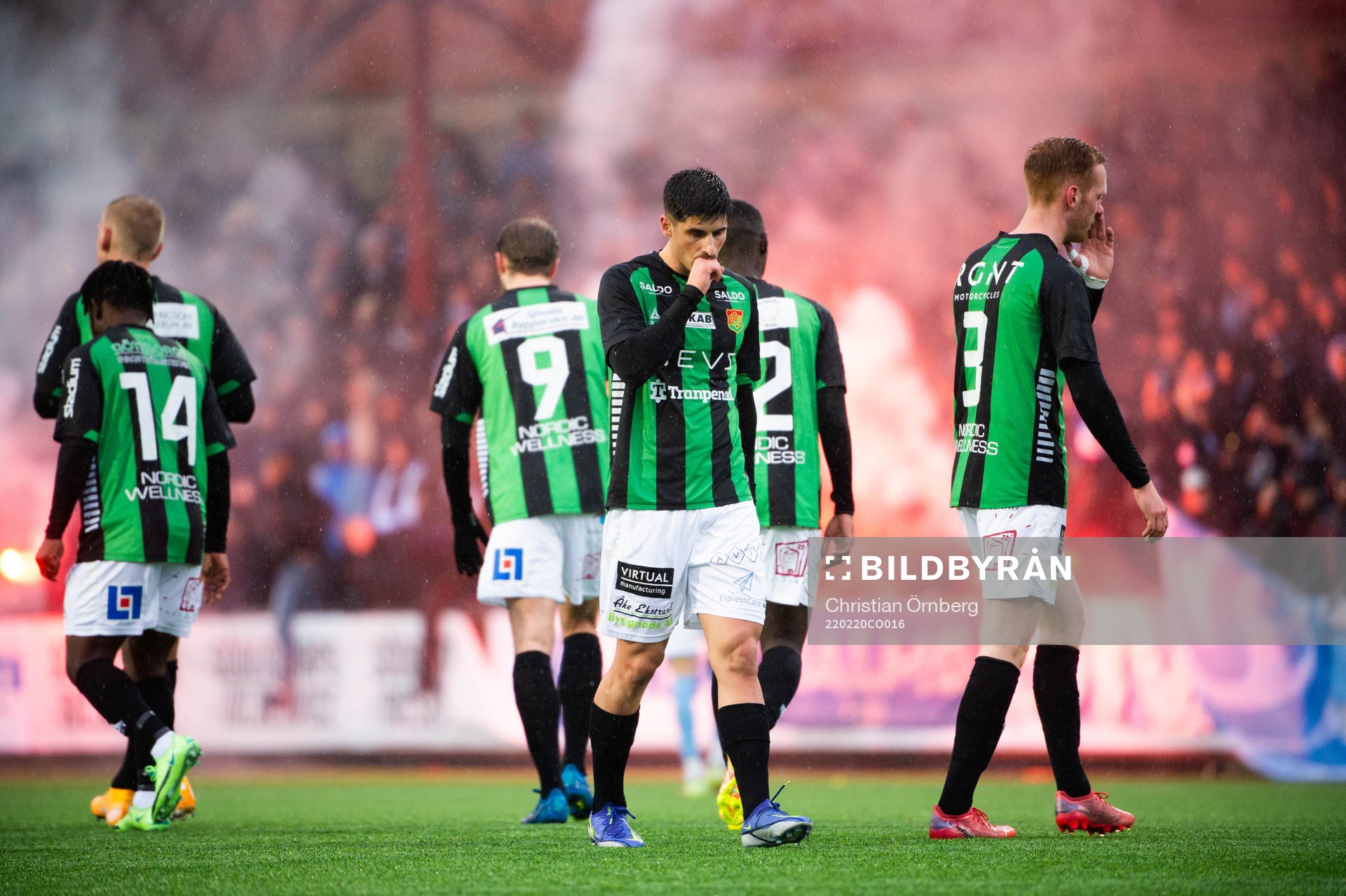 GAIS Emin Grozdanic deppar med lagkamrater