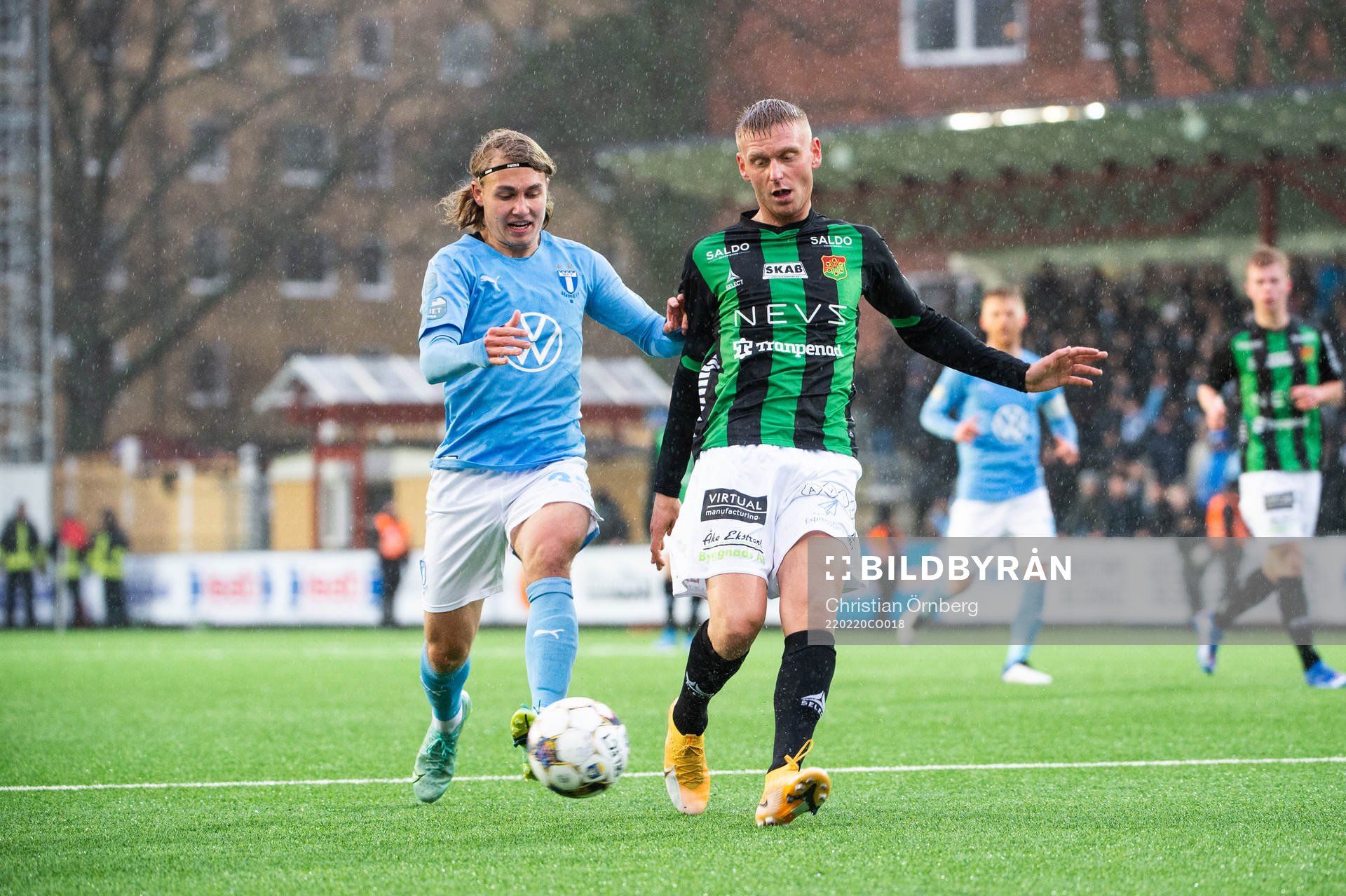 Malmö FFs Sebastian Nanasi och GAIS Joackim Åberg