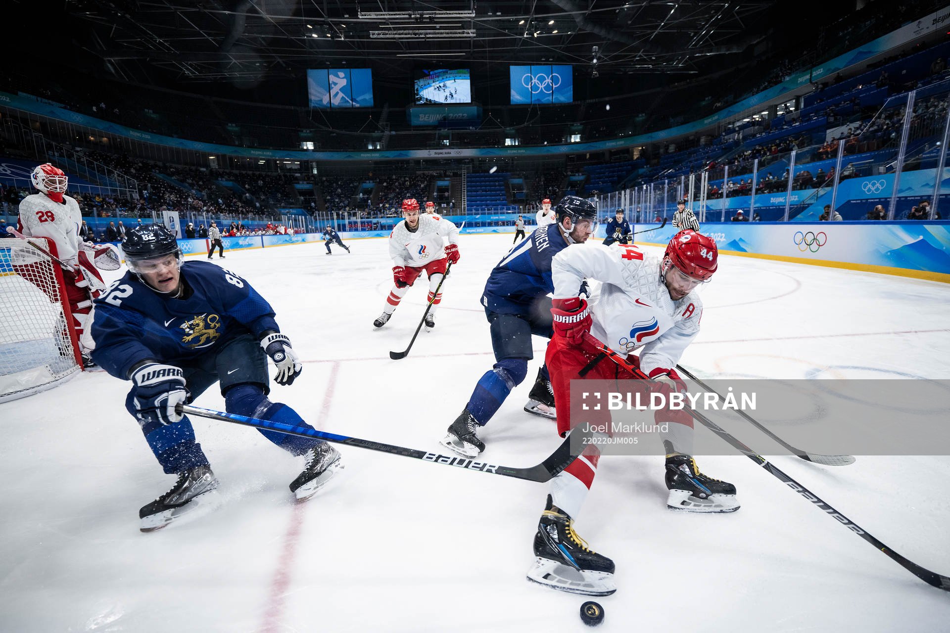 Harri Pesonen and Iiro Pakarinen of Finland against Yegor