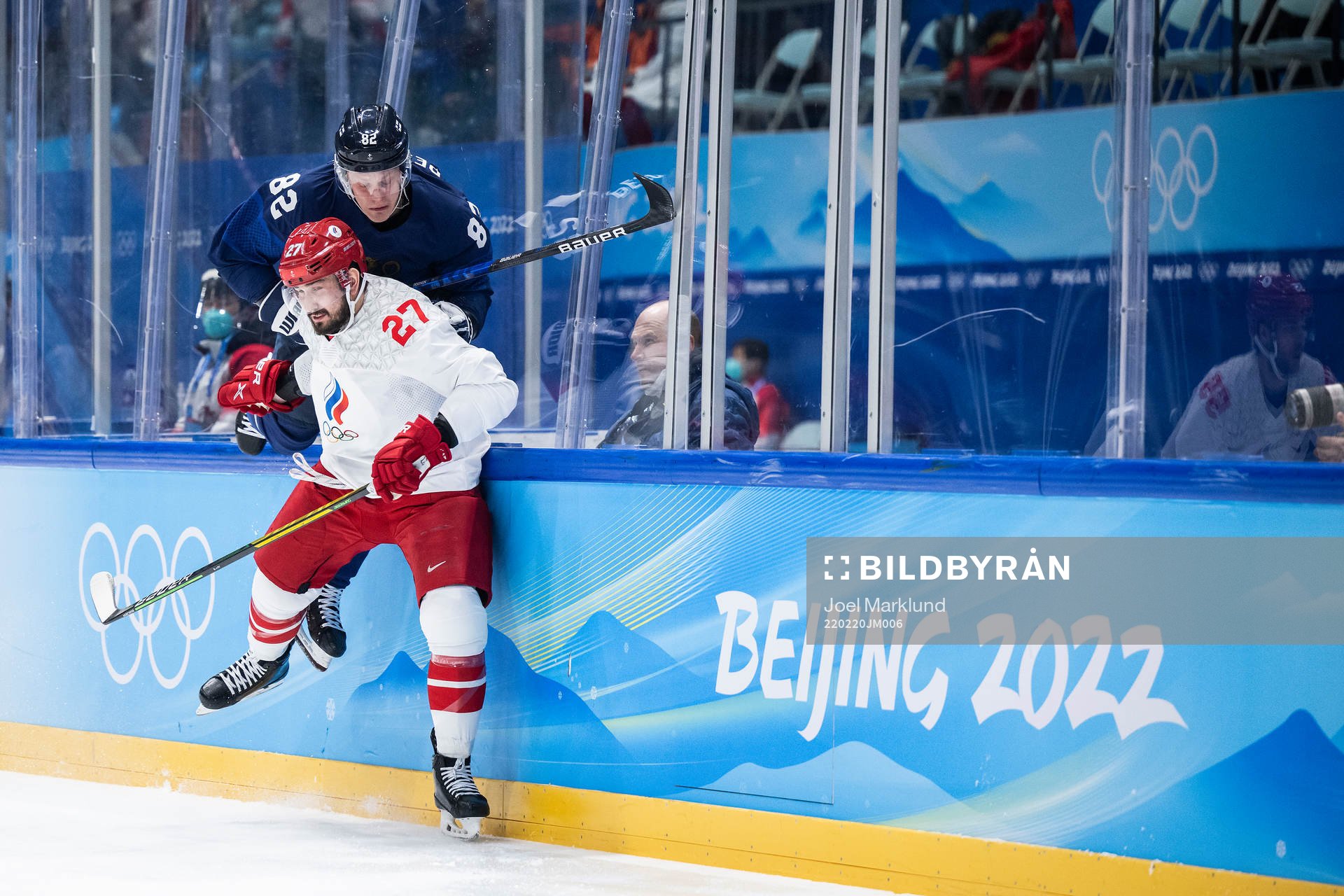 Harri Pesonen of Finland and Vyacheslav Voynov of Russia in