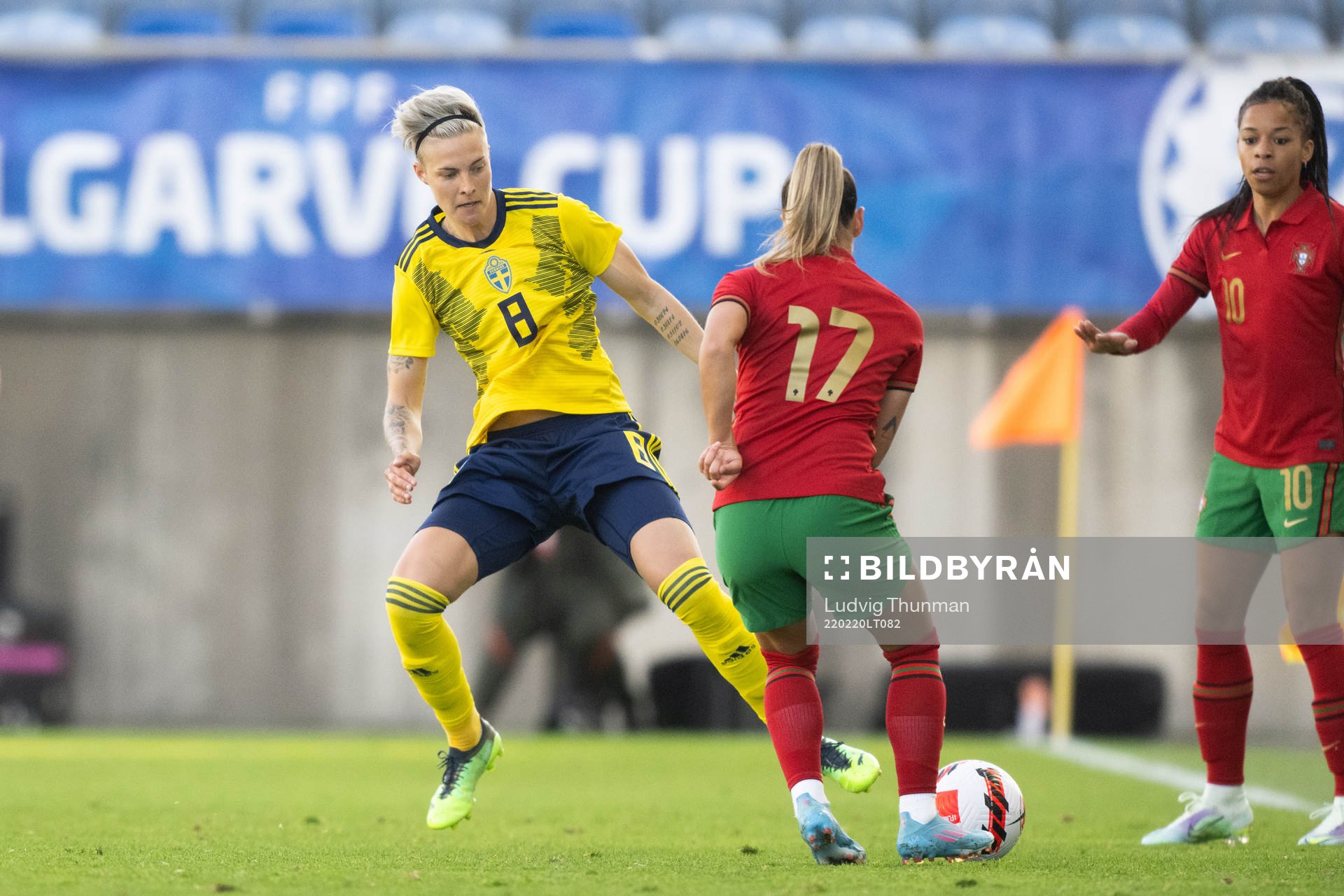 Lina Hurtig of Sweden and Lucia Alves of Portugal