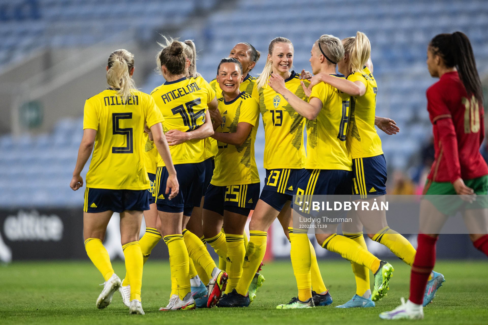 Players of Sweden celebrate