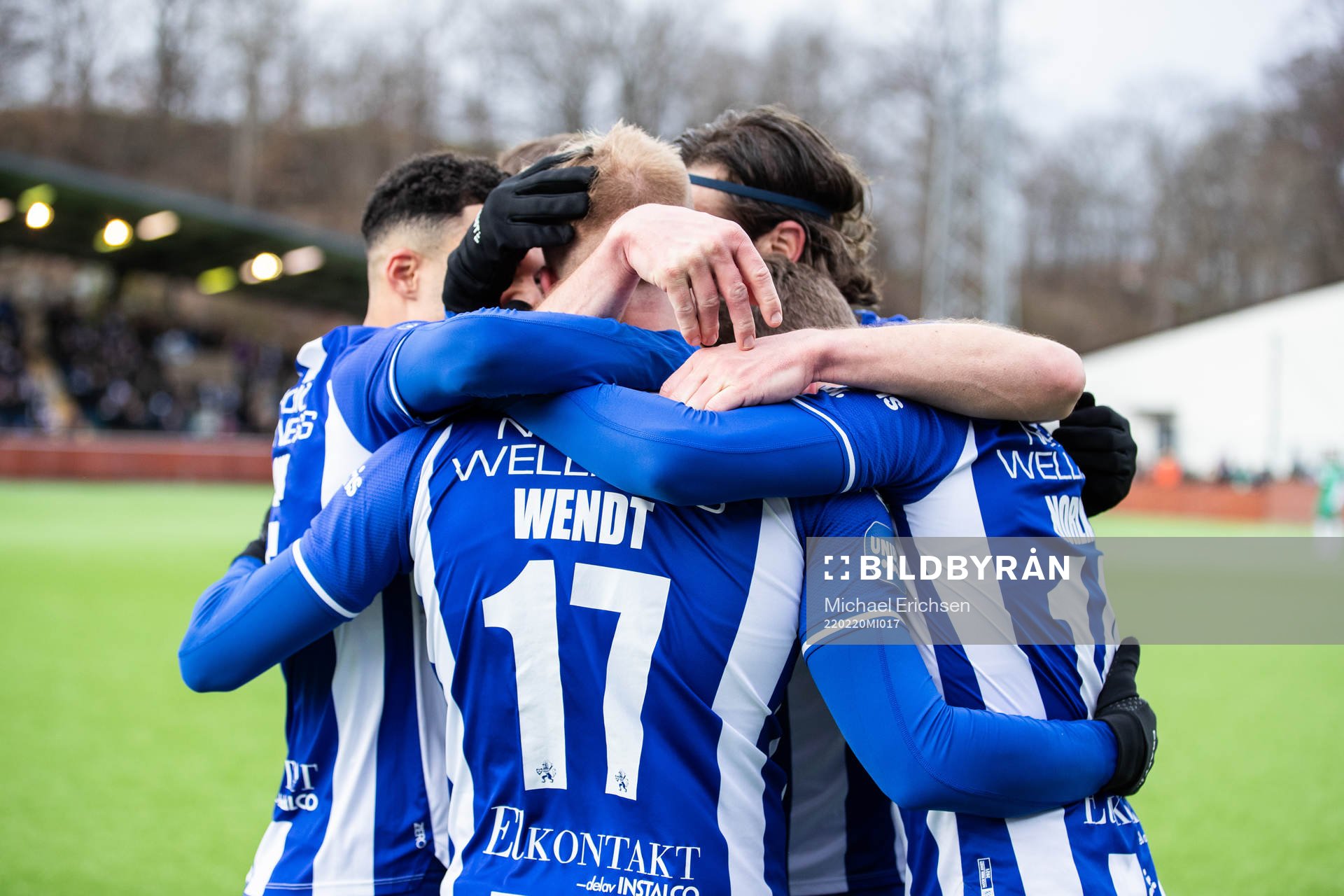 IFK Göteborgs Oscar Wendt jublar med lagkamrater