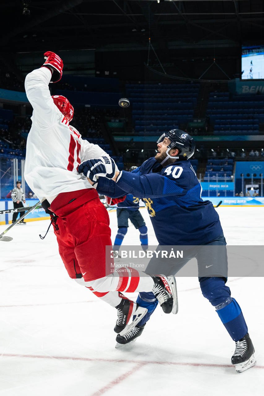 Pavel Karnaukhov of ROC (Russia) and Petteri Lindbohm of