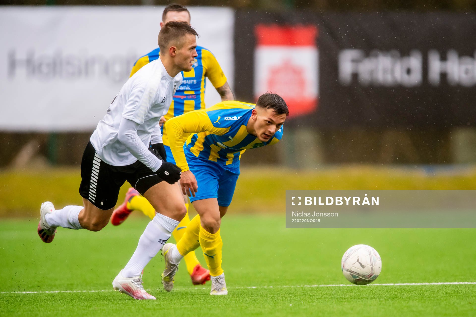 Örebros Benjamin Hjertstrand och Eskilsminnes Noor Jassem