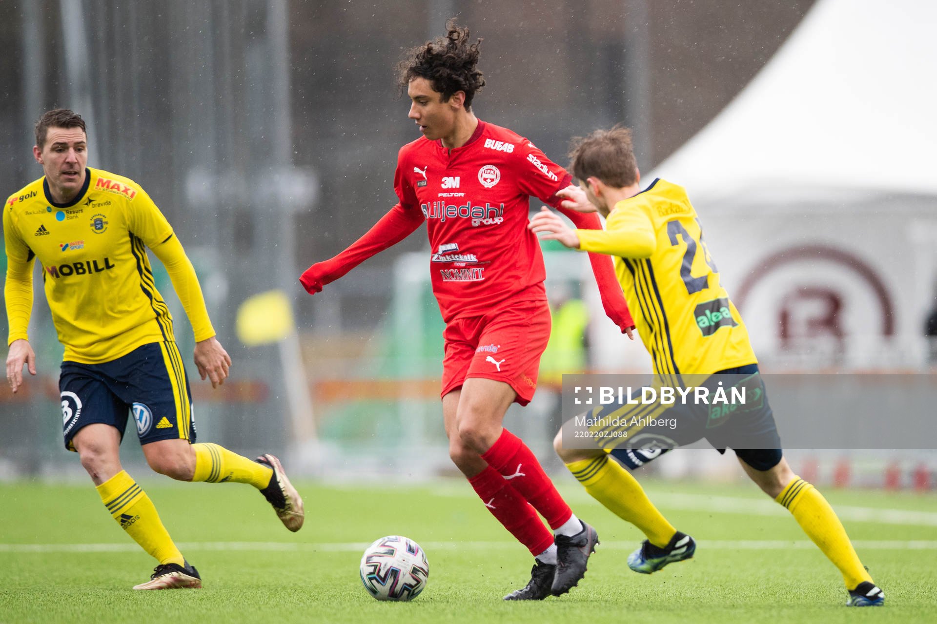 Värnamos Robin Tihi och Ängelholms Edvin Nilsson