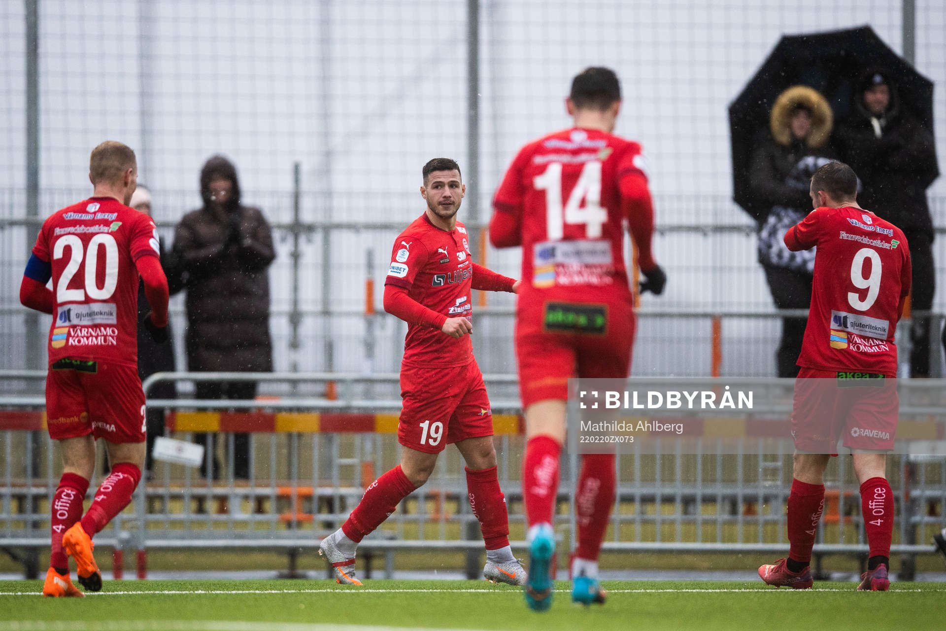 VärnamosHaris Avdiu jublar efter 0-2 under fotbollsmatchen i Svenska Cupen mellan Ängelholm och Värnamo den 20 februari 2022 i Ängelholm.