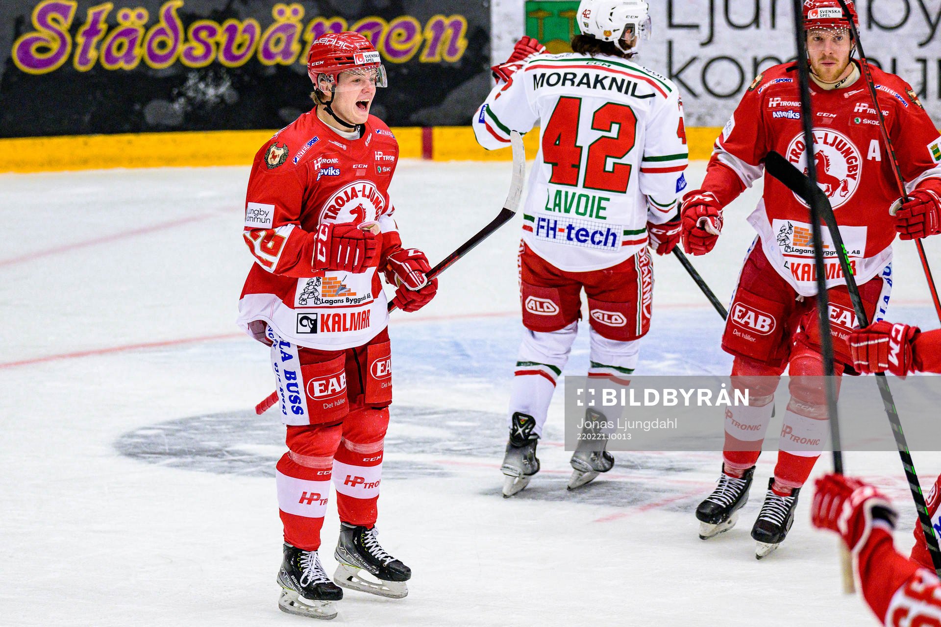 Troja/Ljungbys Jesper Emanuelsson jublar
