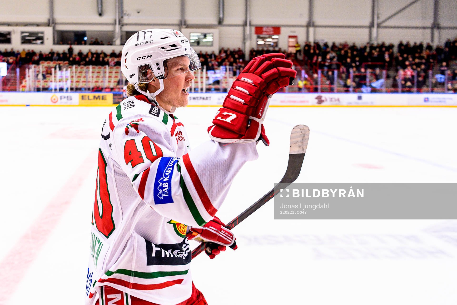 Moras Anton Heikkinen jublar