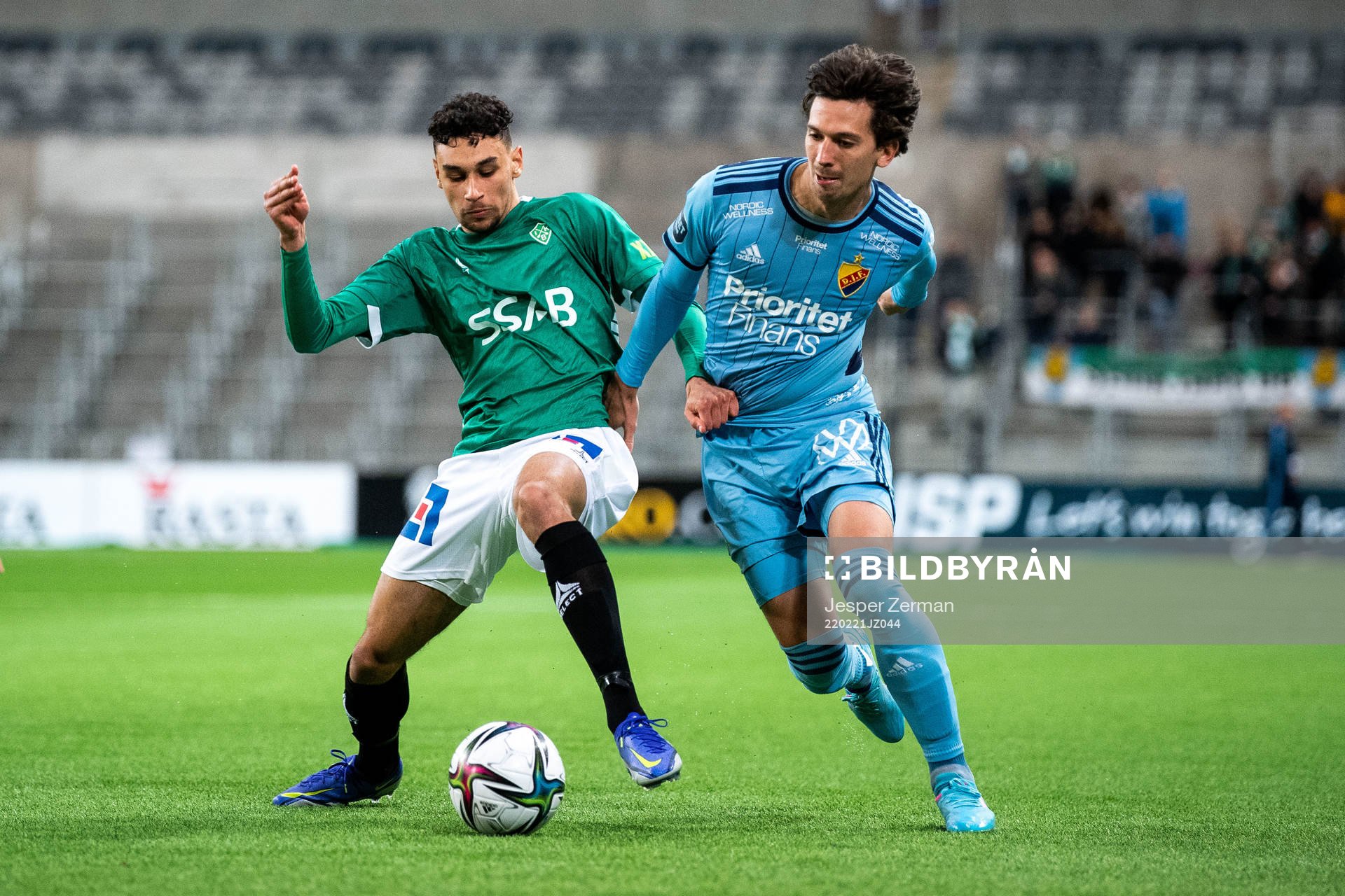Brages Joakim Persson och Djurgårdens Gustav Wikheim