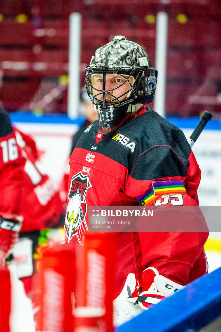 Malmö Redhawks prideambassadör målvakt Oscar Alsenfelt
