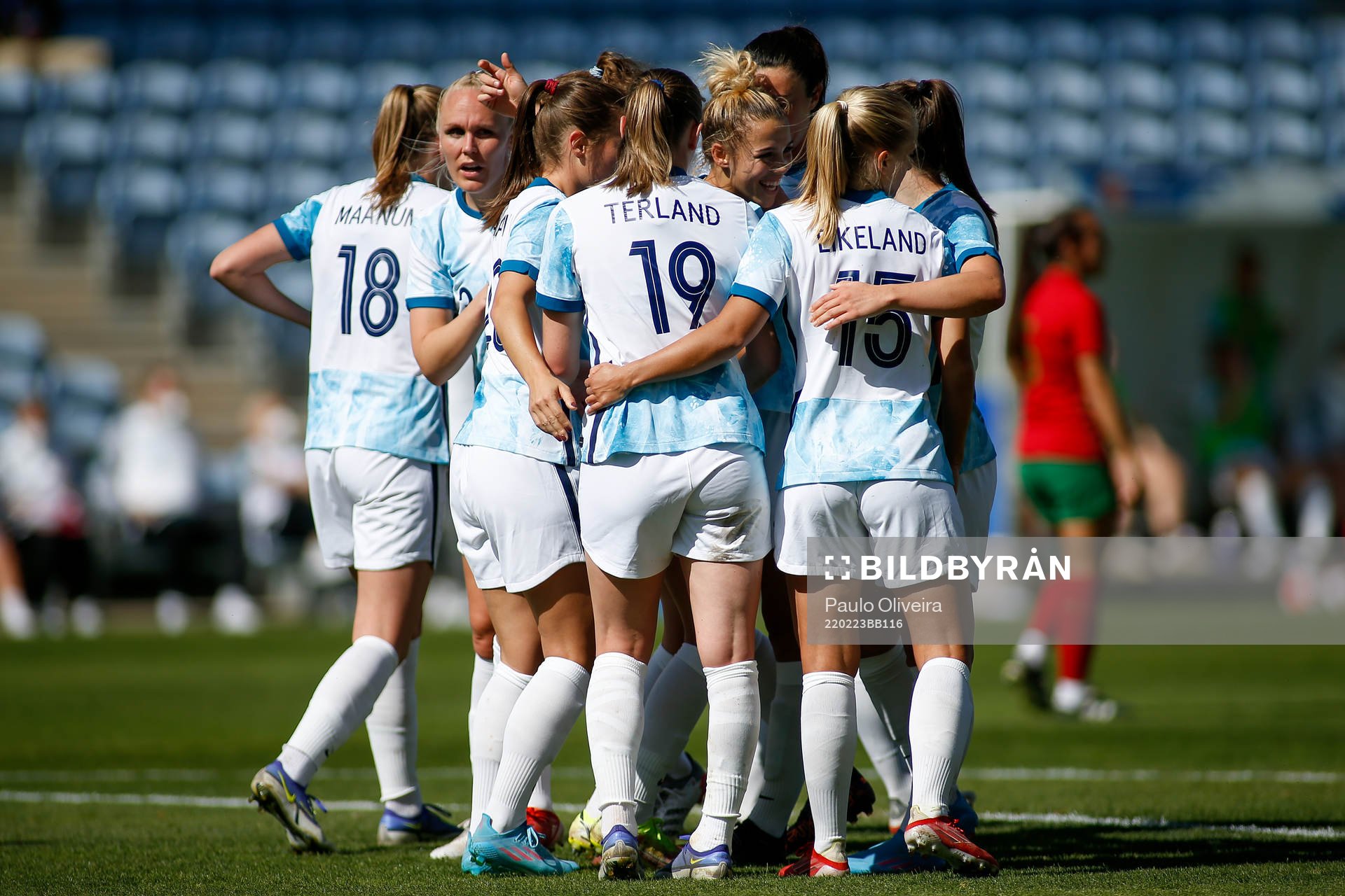 Players of Norway celebrate