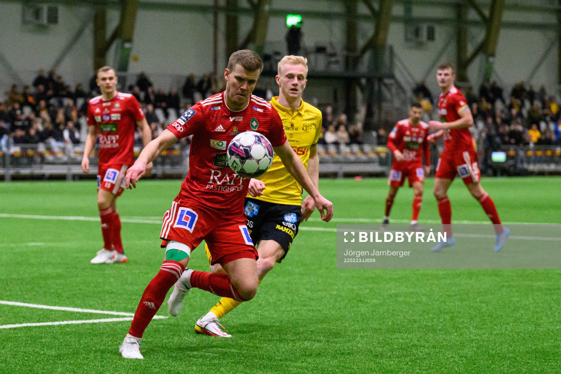 Skövdes Elias Lindell och Elfsborgs Oscar Aga