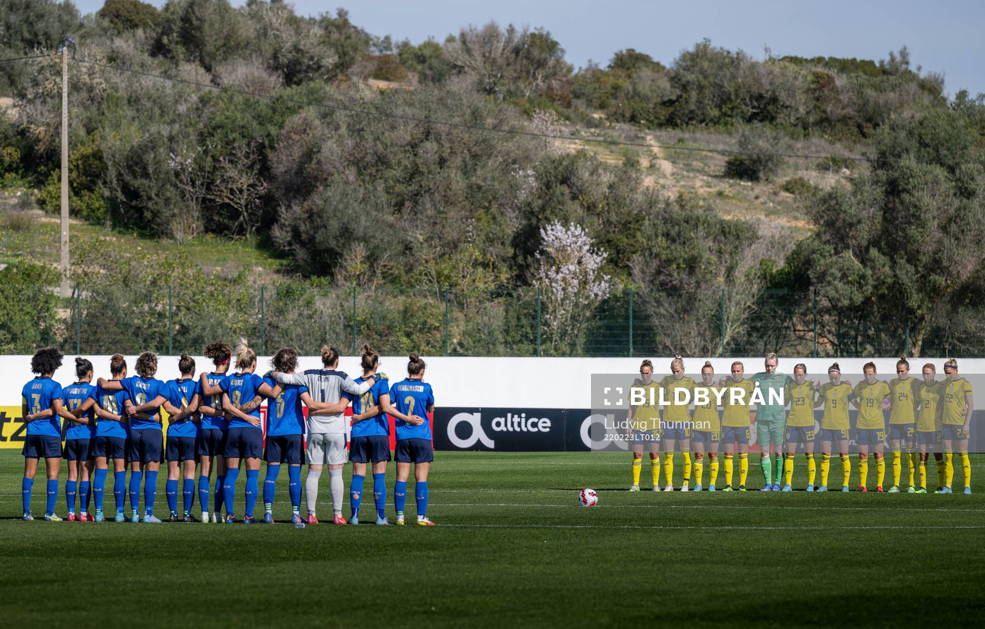 A moment of silence ahead the Algarve Cup final football