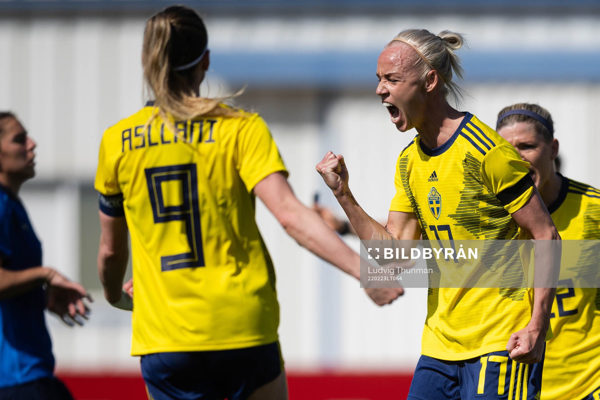 Caroline Seger of Sweden celebrates the 1-1 goal