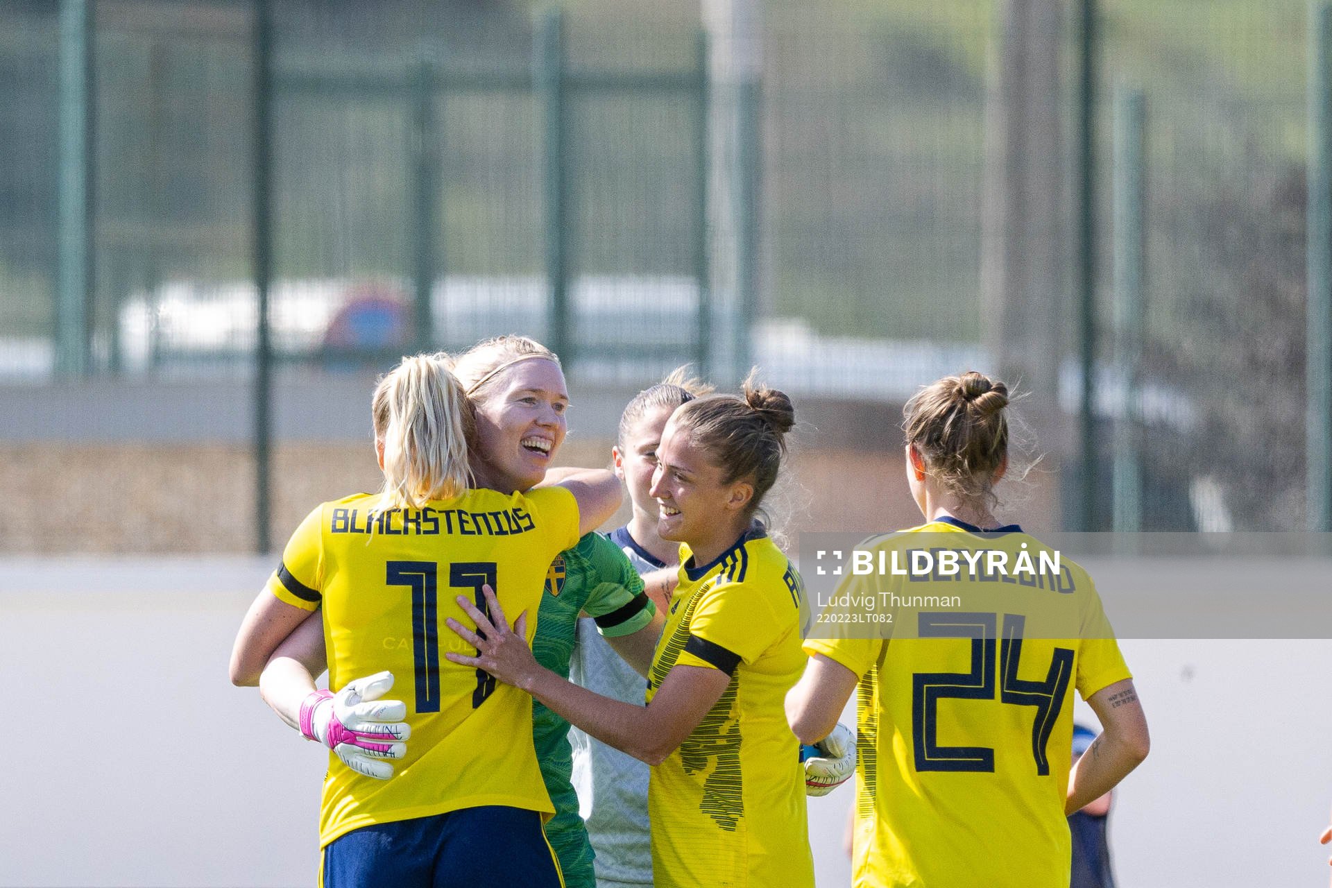 Stina Blackstenius , goalkeeper Hedvig Lindahl , Filippa
