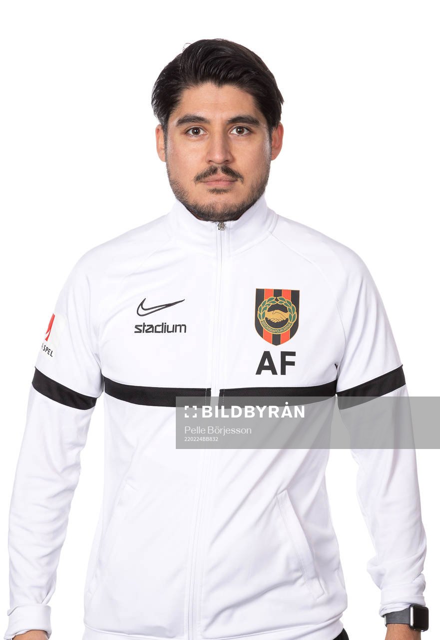 Brommapojkarnas assisterandetränare Antonio Fernandez