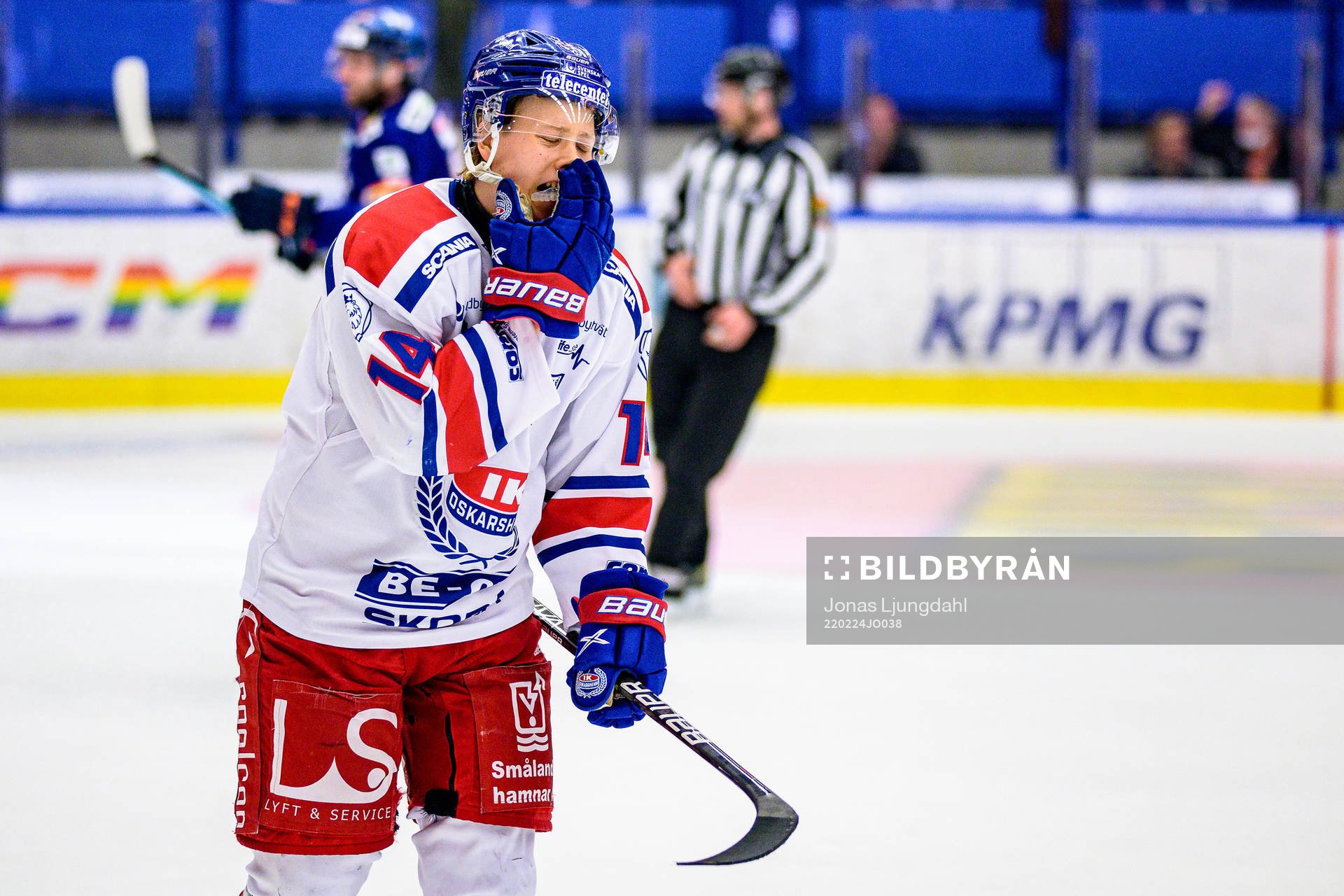 Oskarshamns Mikkel Øby-Olsen deppar eftre Växjös 1-2 mål