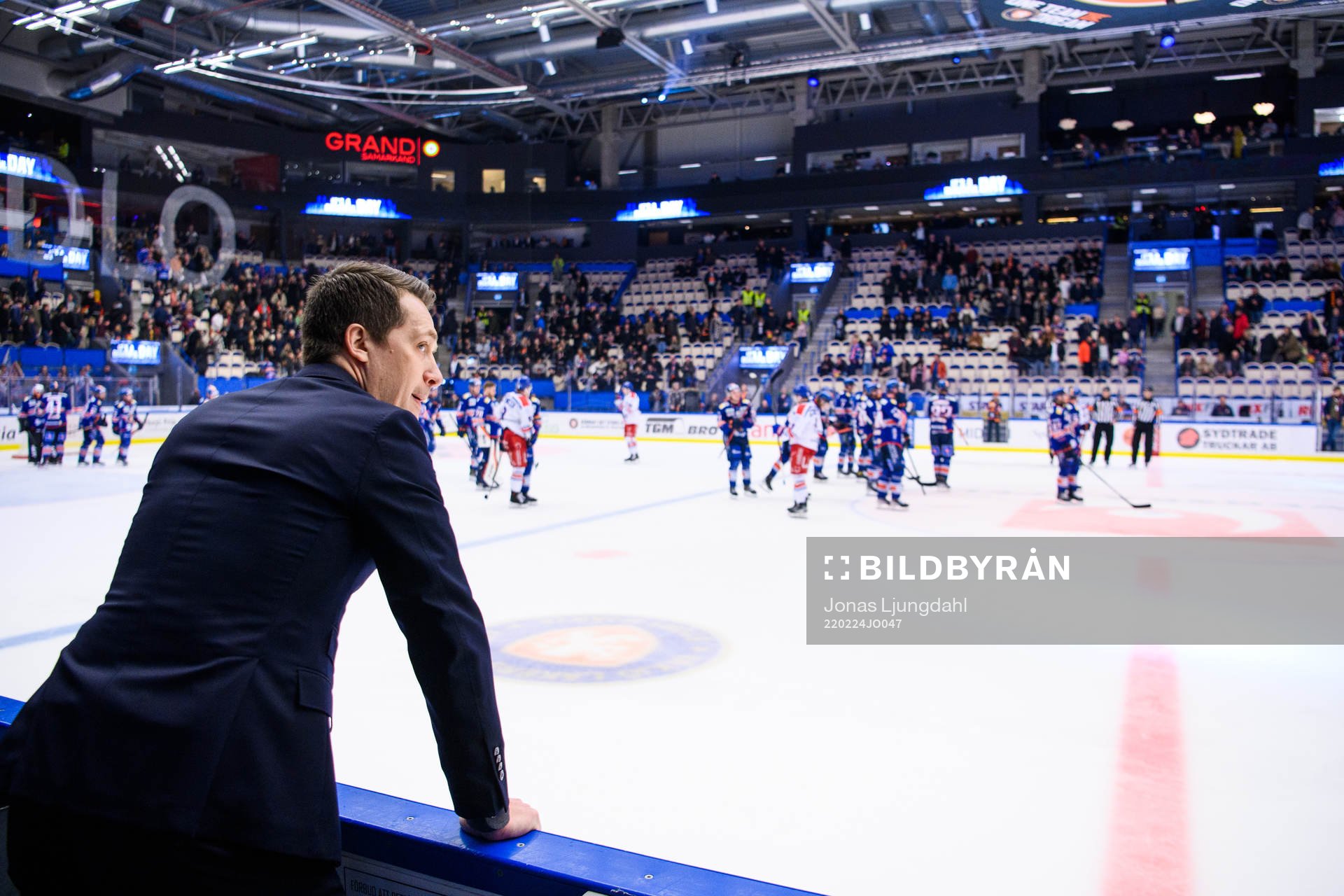 Växjös tränare Sam Hallam