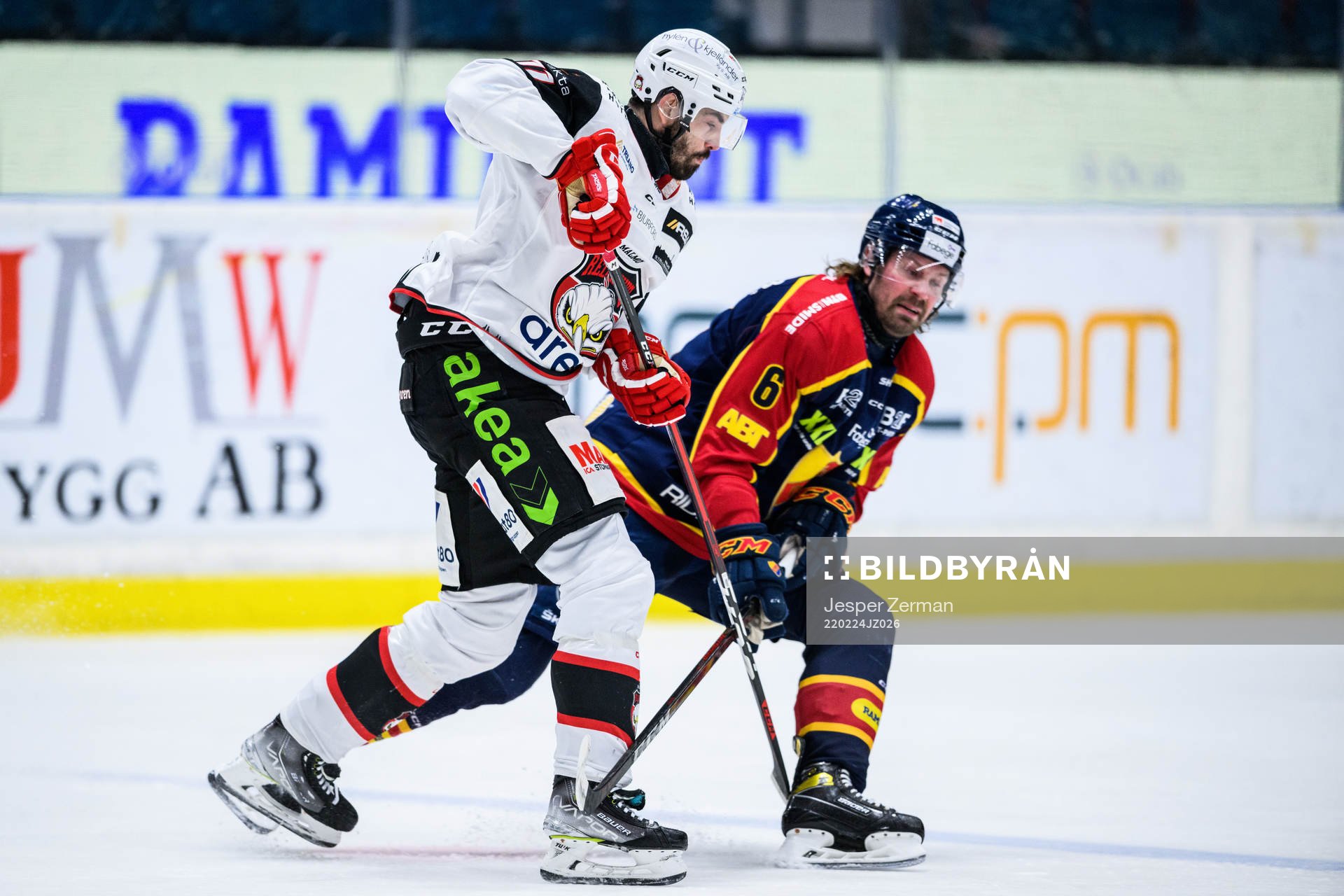 Malmö Redhawks Markus Lauridsen och Djurgårdens Stefan