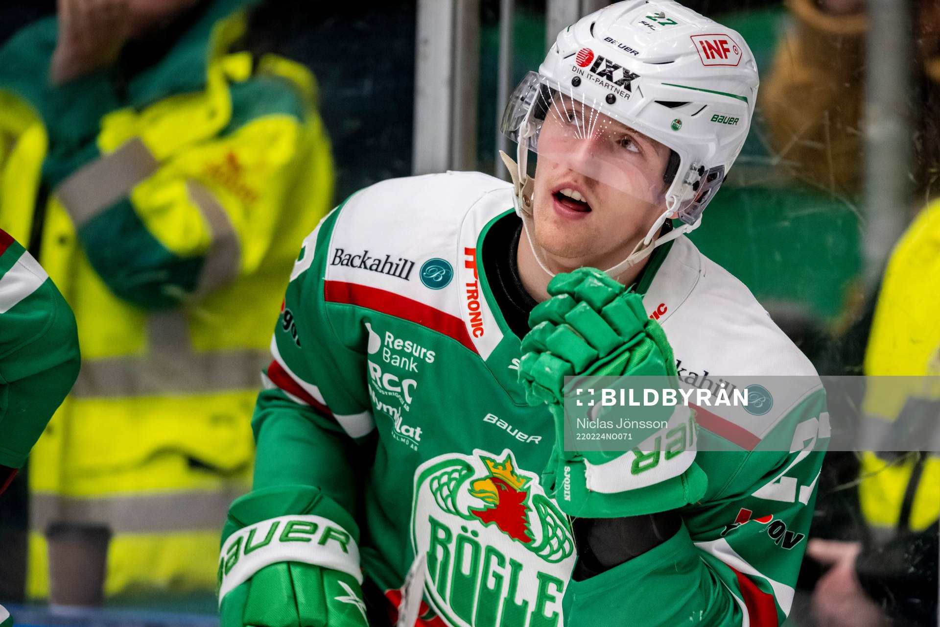 Rögles Linus Sjödin jublar