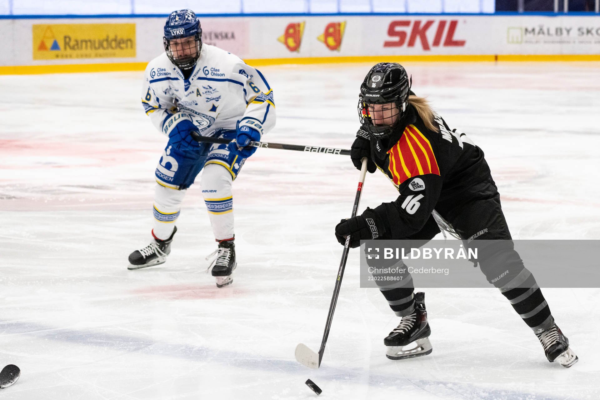 Brynäs Katerina Mrazova och Leksands  Gracen Hirschey