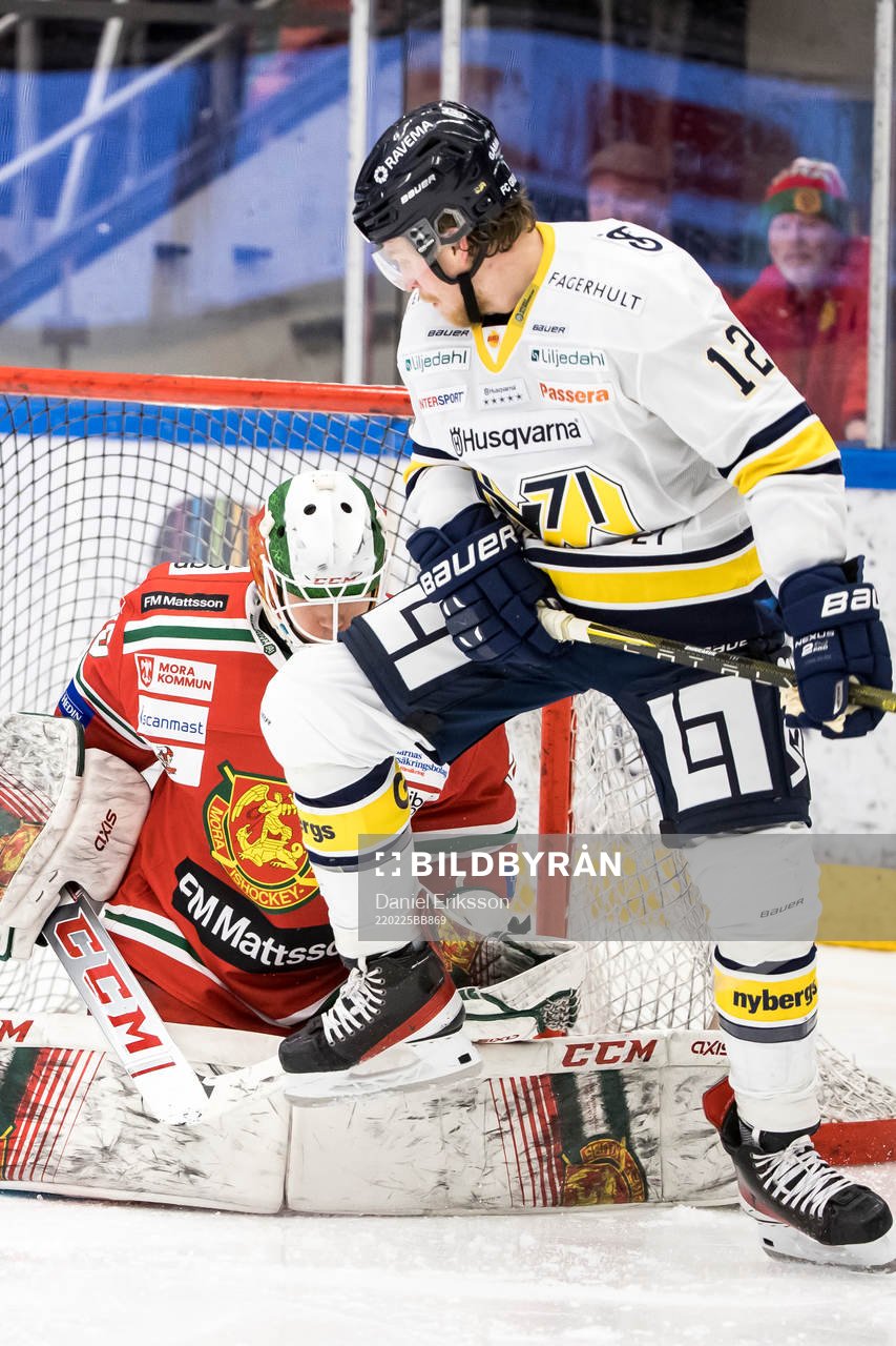 s Hunter Shinkaruk