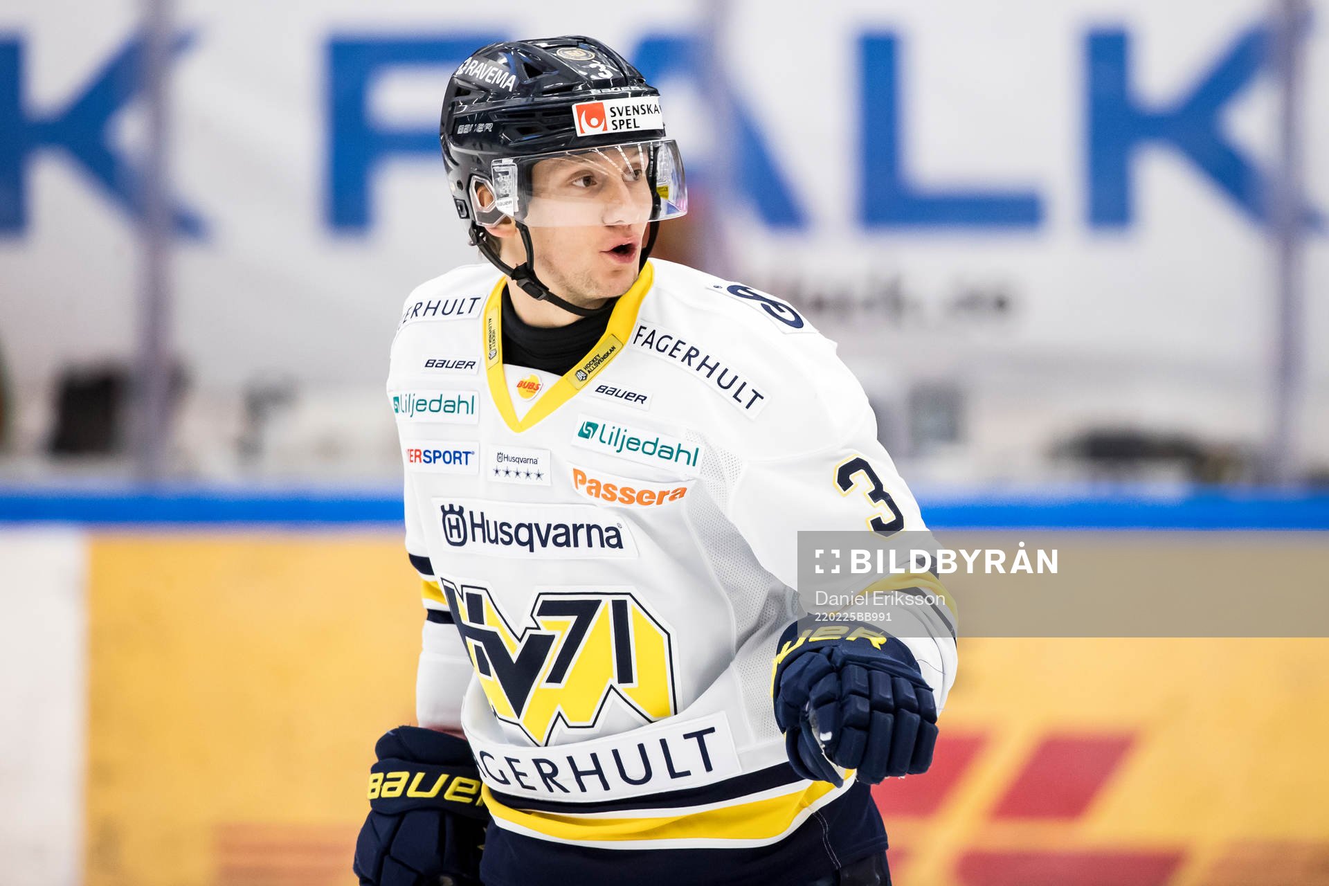 s Daniel Bertov
