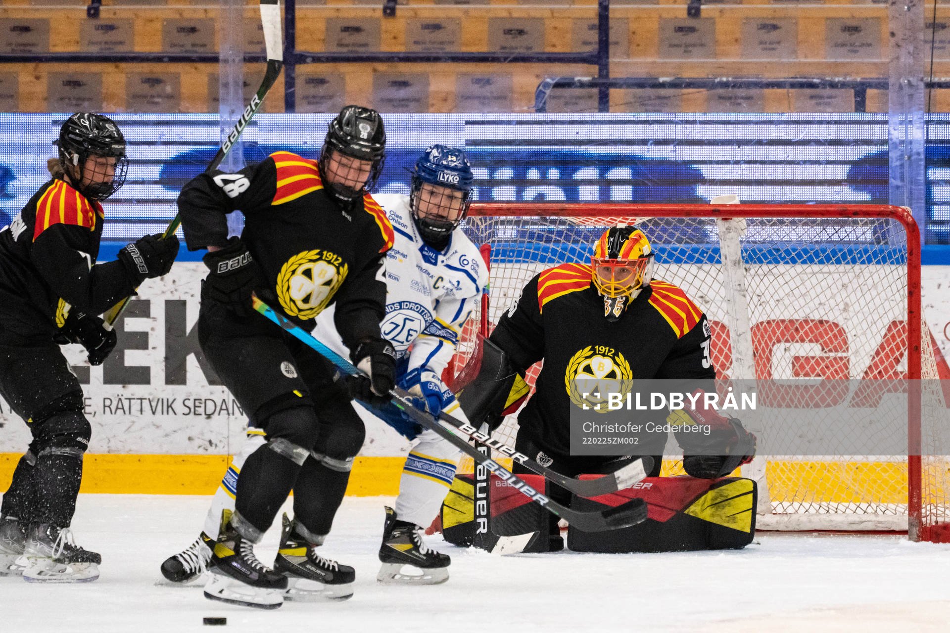Brynäs Jenny Antonsson och Leksands Hanna Sköld och