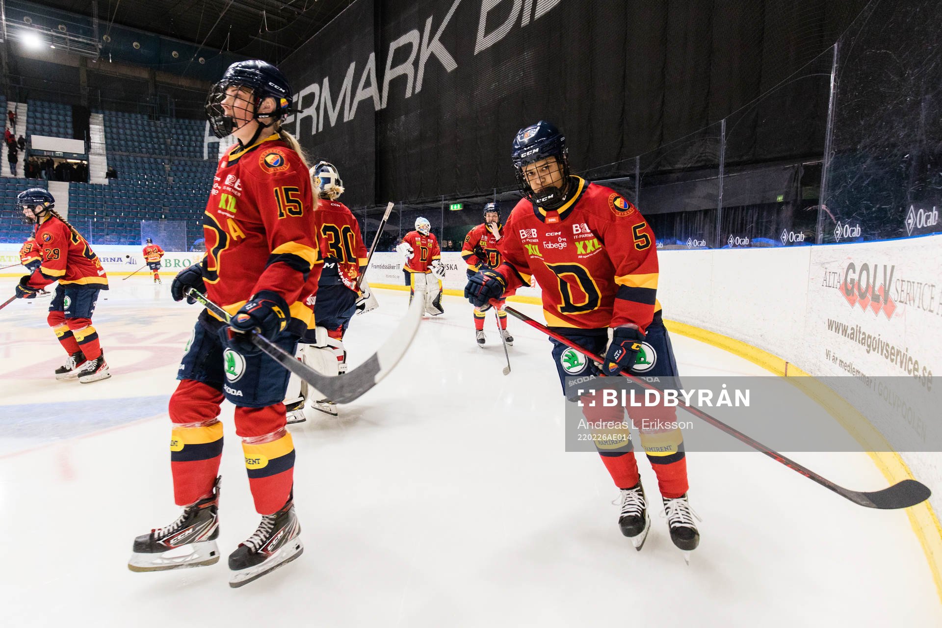 Djurgårdens Lova Blom och Olivia Sohrner