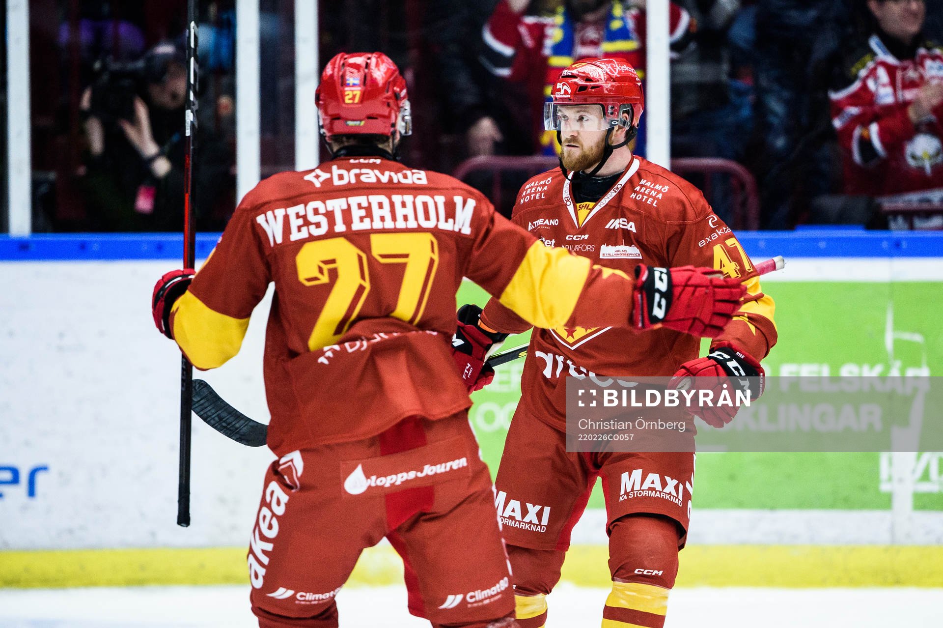 Malmö Redhawks Joakim Ryan jublar