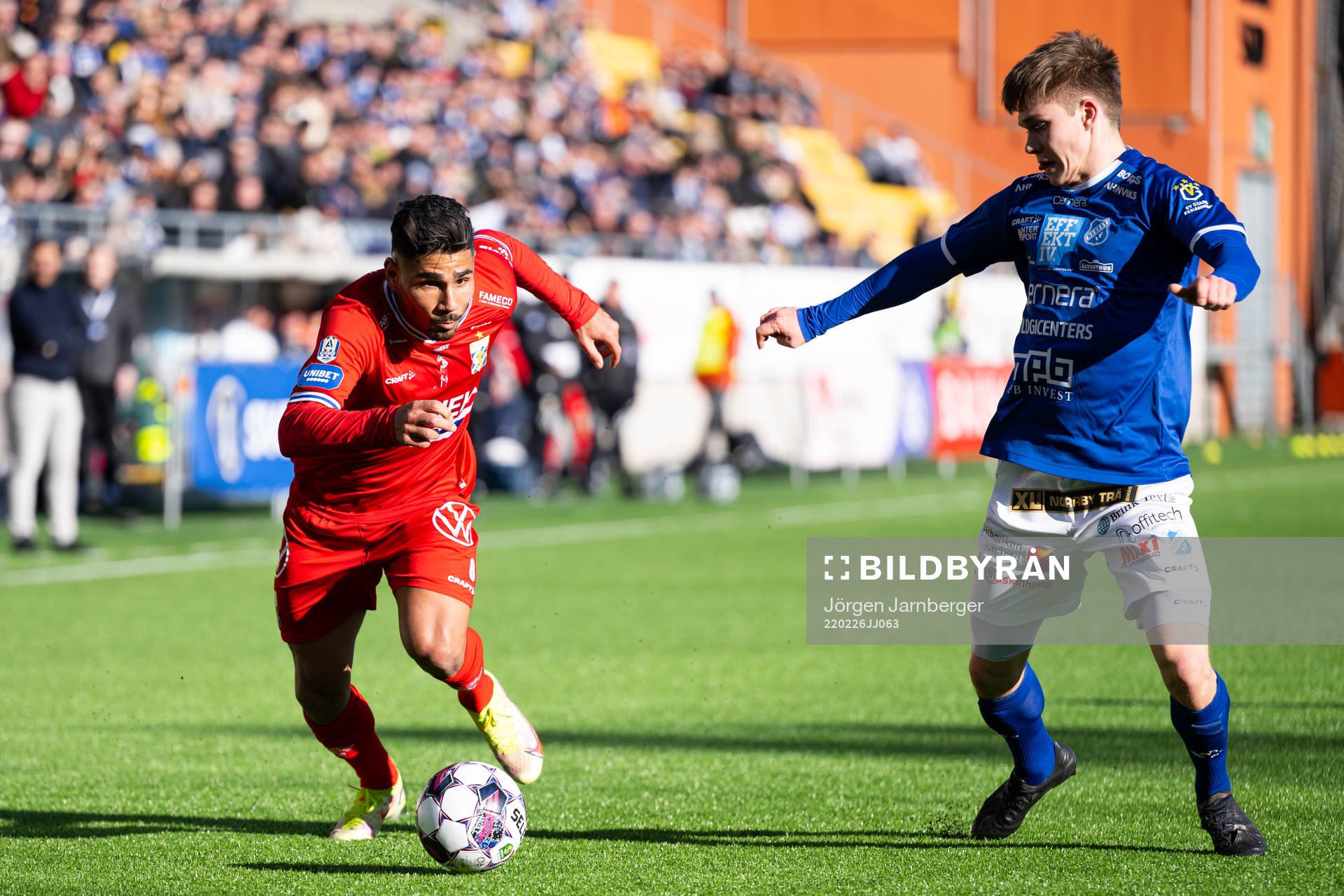 IFK Göteborgs Hosam Aiesh och Norrbys Gustav Berggren