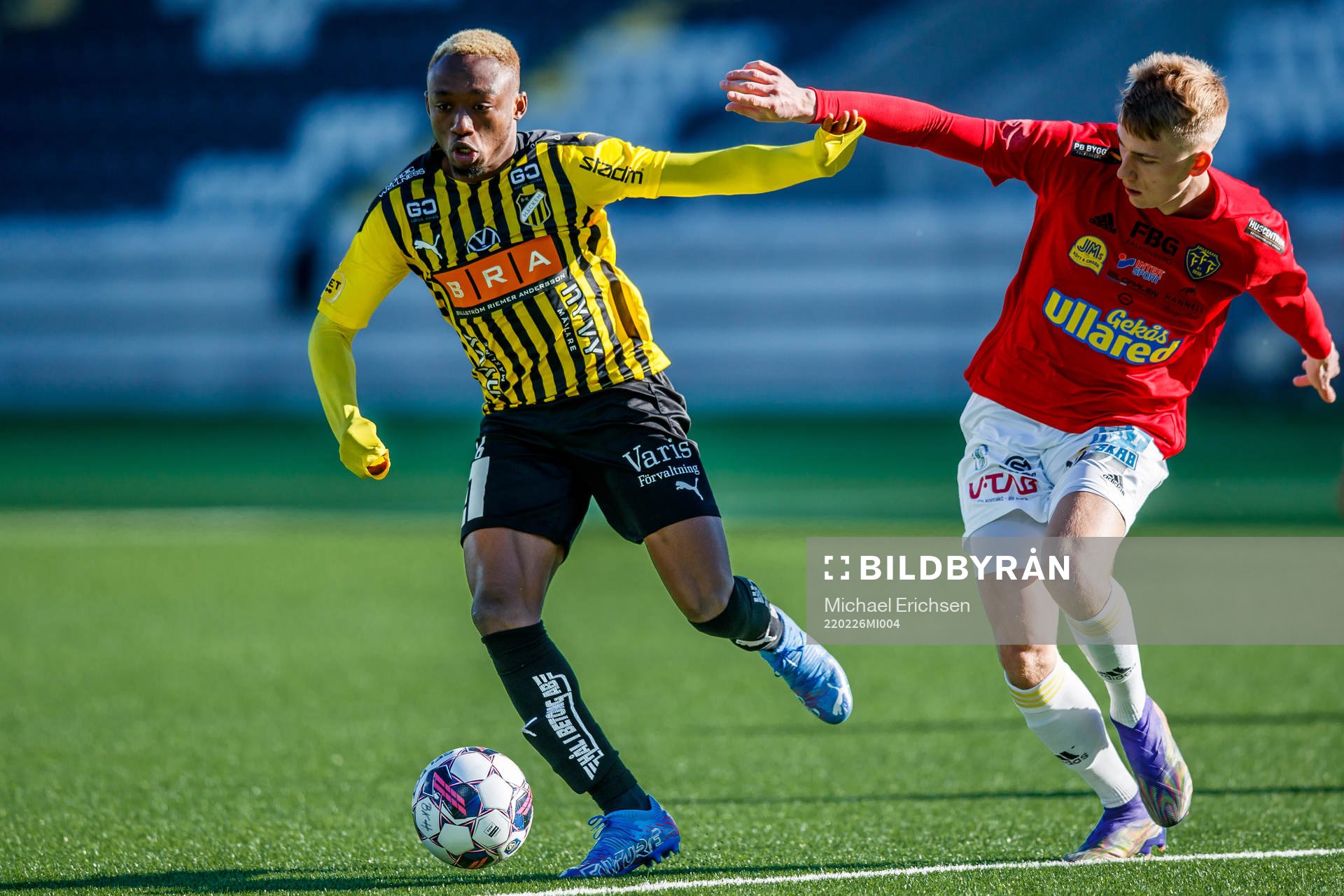 Häckens Benie Traore och Falkenbergs Tim Stålheden