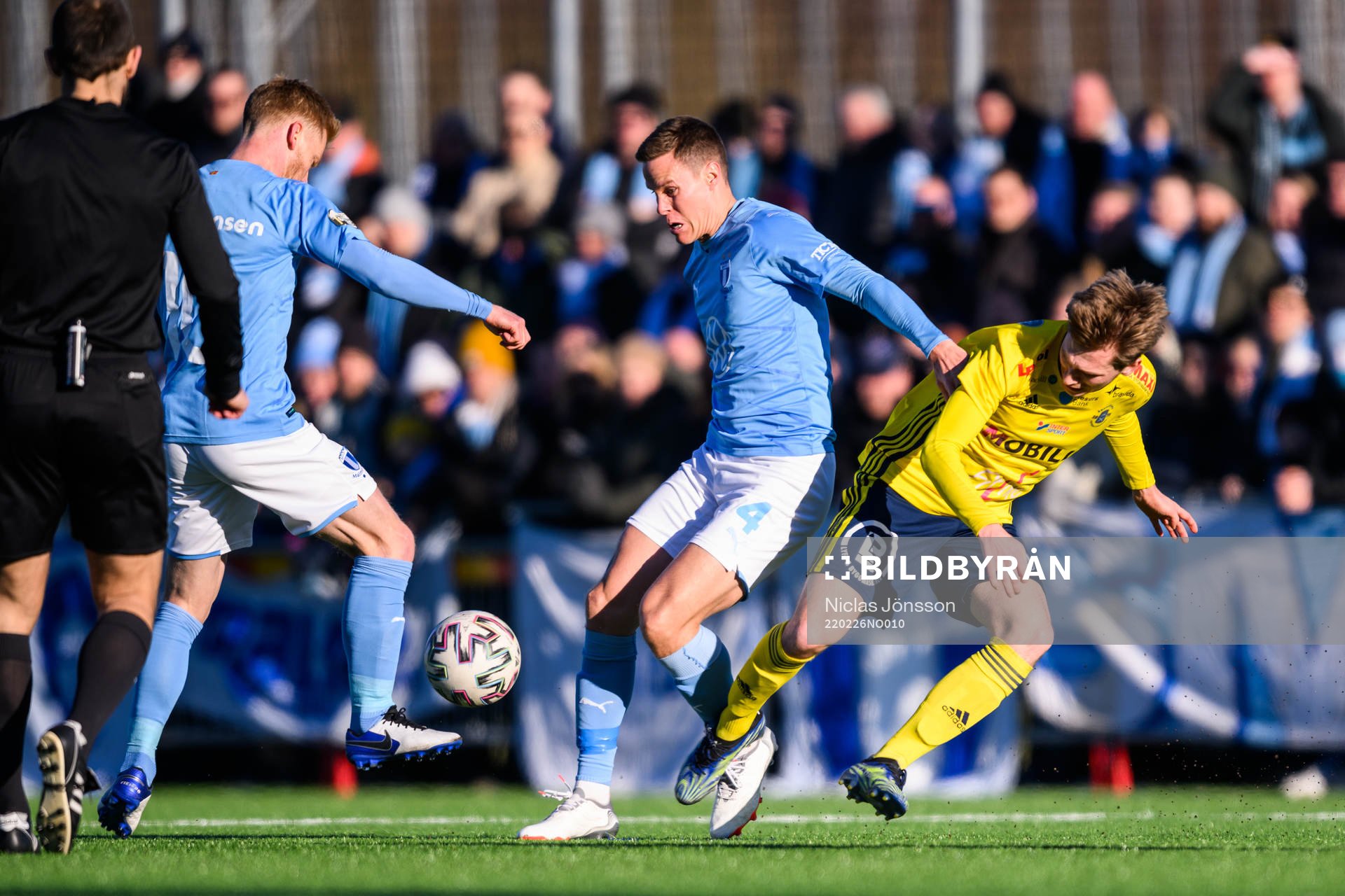 Malmö FFs Niklas Moisander och Ängelholms Edvin Nilsson
