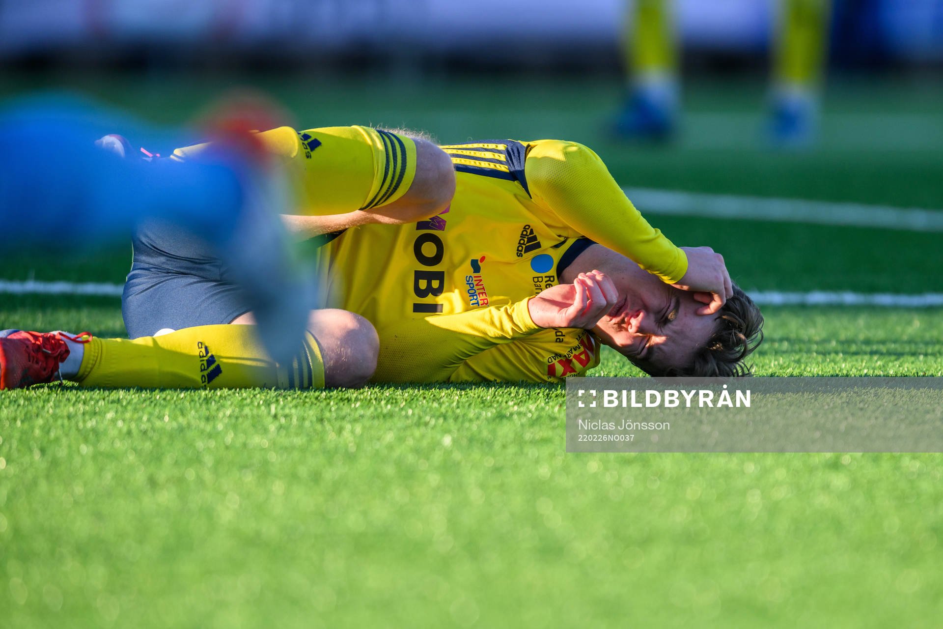 Ängelholms Anton Hallbäck har ont