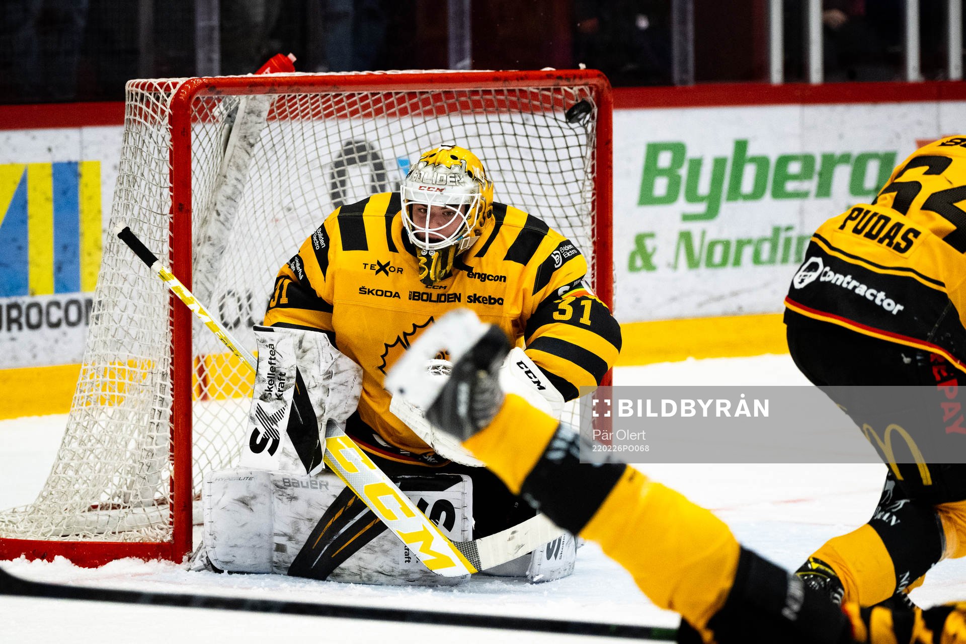 Skellefteås målvakt Strauss Mann släpper in 2-2 av