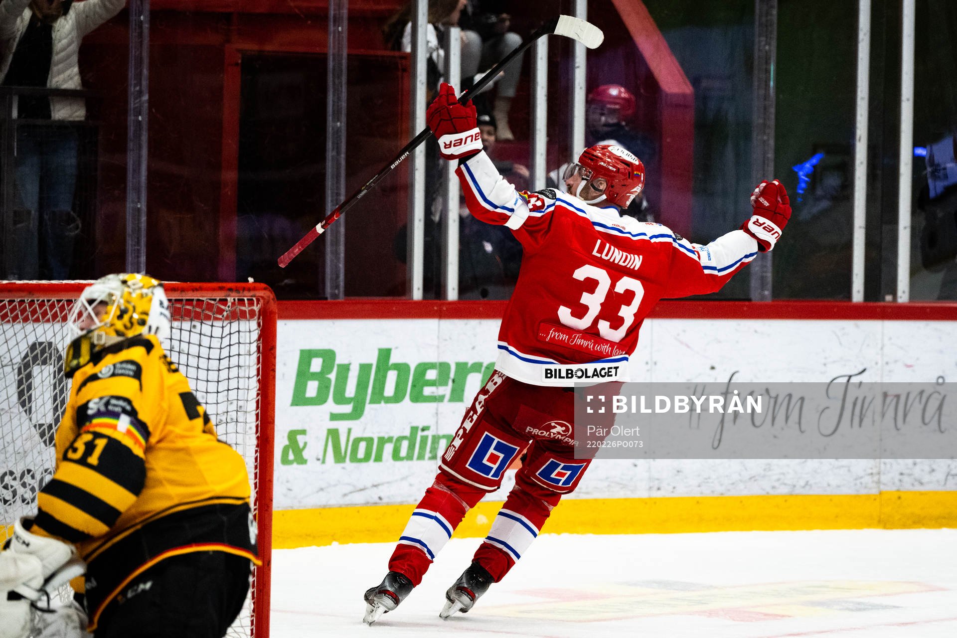 Timrås Albin Lundin jublar